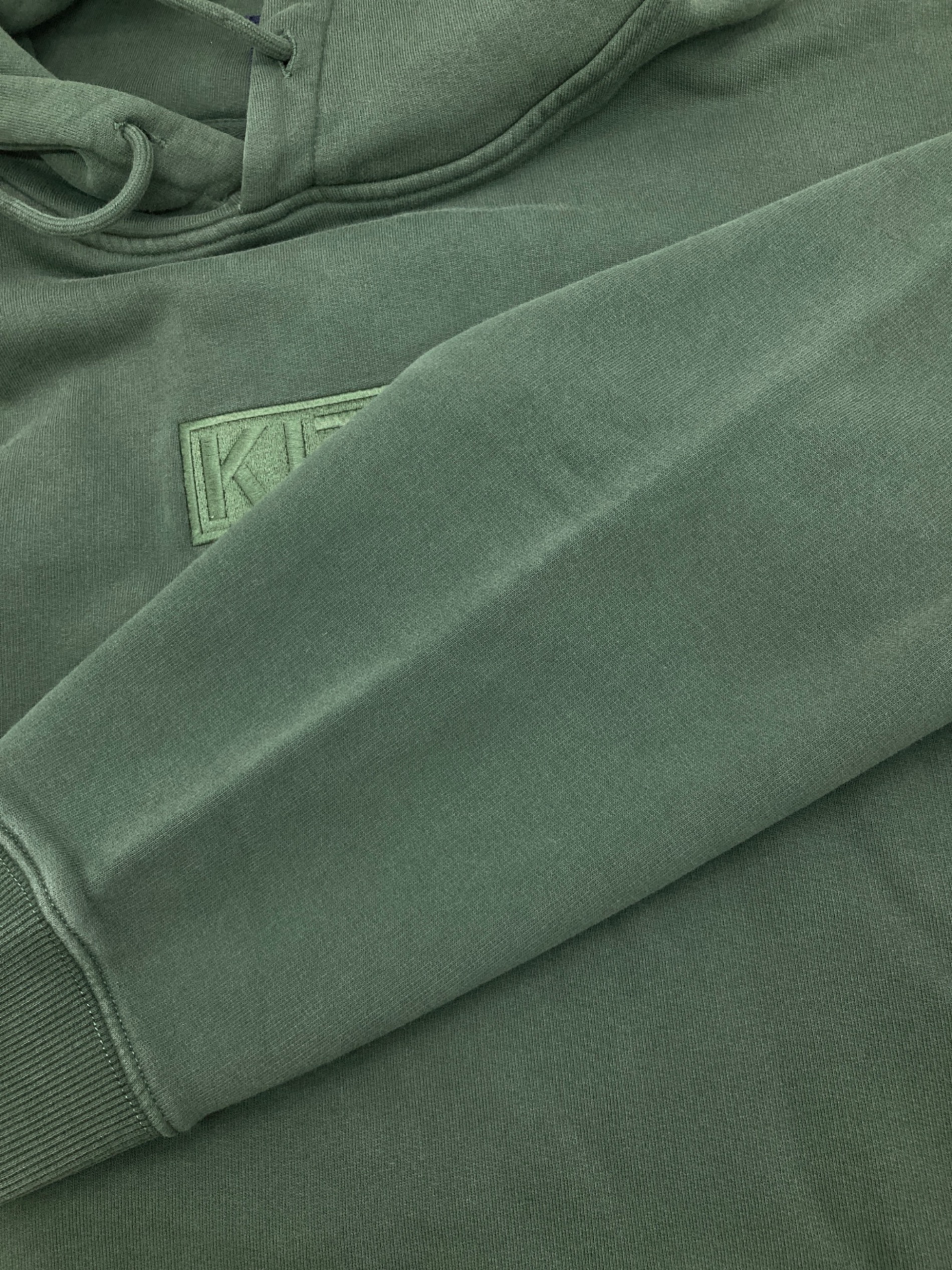 中古・古着通販】KITH (キス) CYBER MONDAY HOODIE グリーン サイズ:L