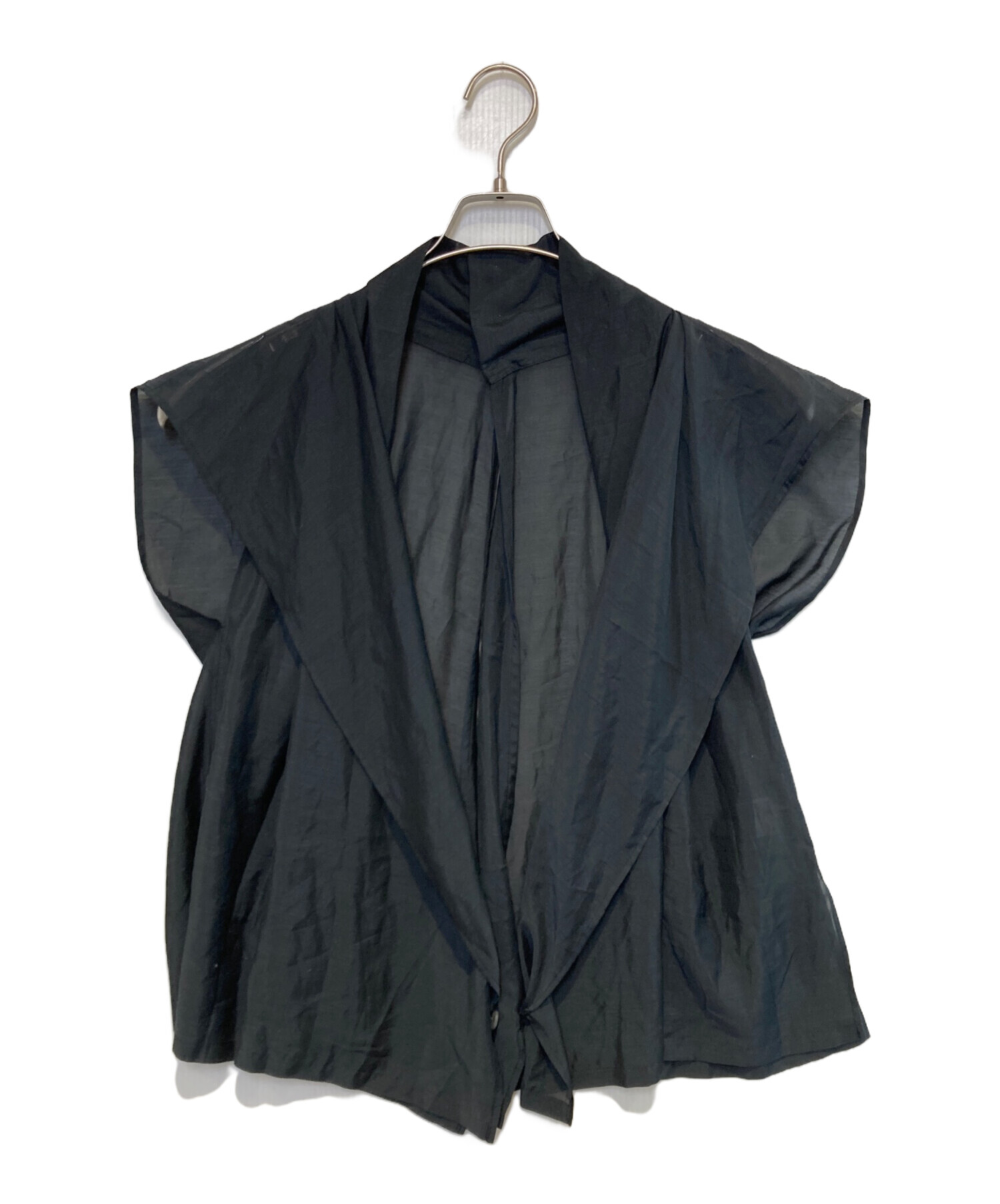 中古・古着通販】ISSEY MIYAKE (イッセイミヤケ) ノースリーブブラウス