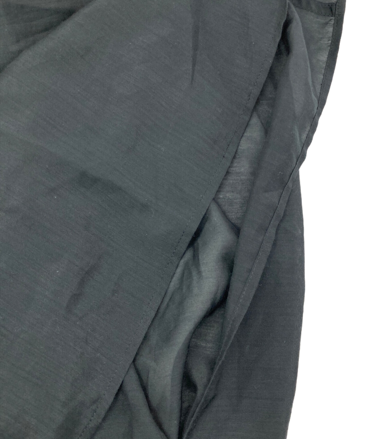 中古・古着通販】ISSEY MIYAKE (イッセイミヤケ) ノースリーブブラウス