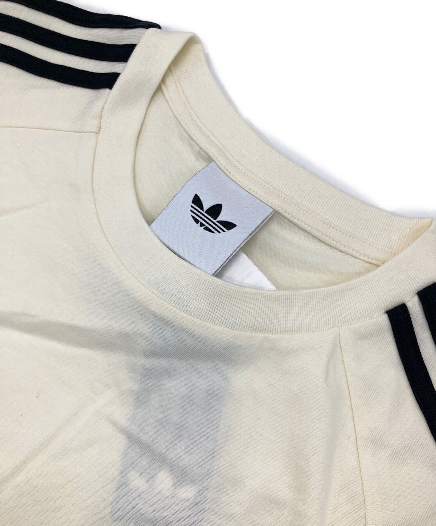 中古・古着通販】adidas (アディダス) oasis (オアシス) ツアースリー