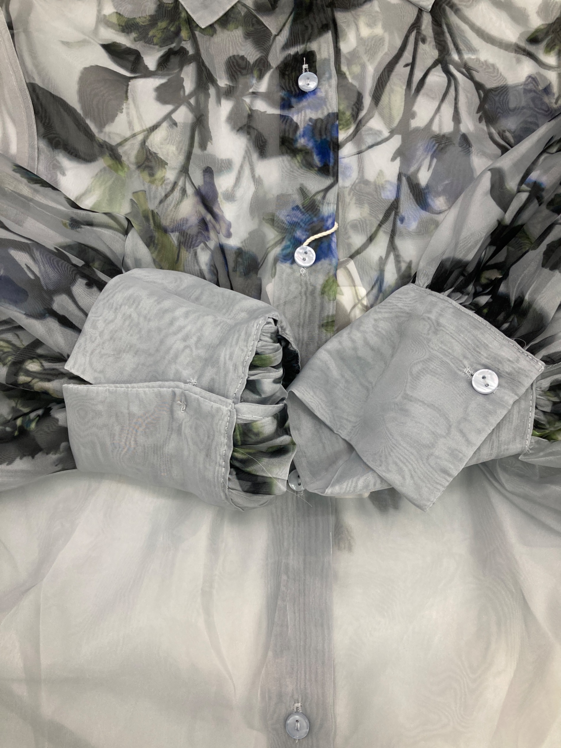 中古・古着通販】HARE (ハレ) アートフラワーガラシアーシャツ ブルー