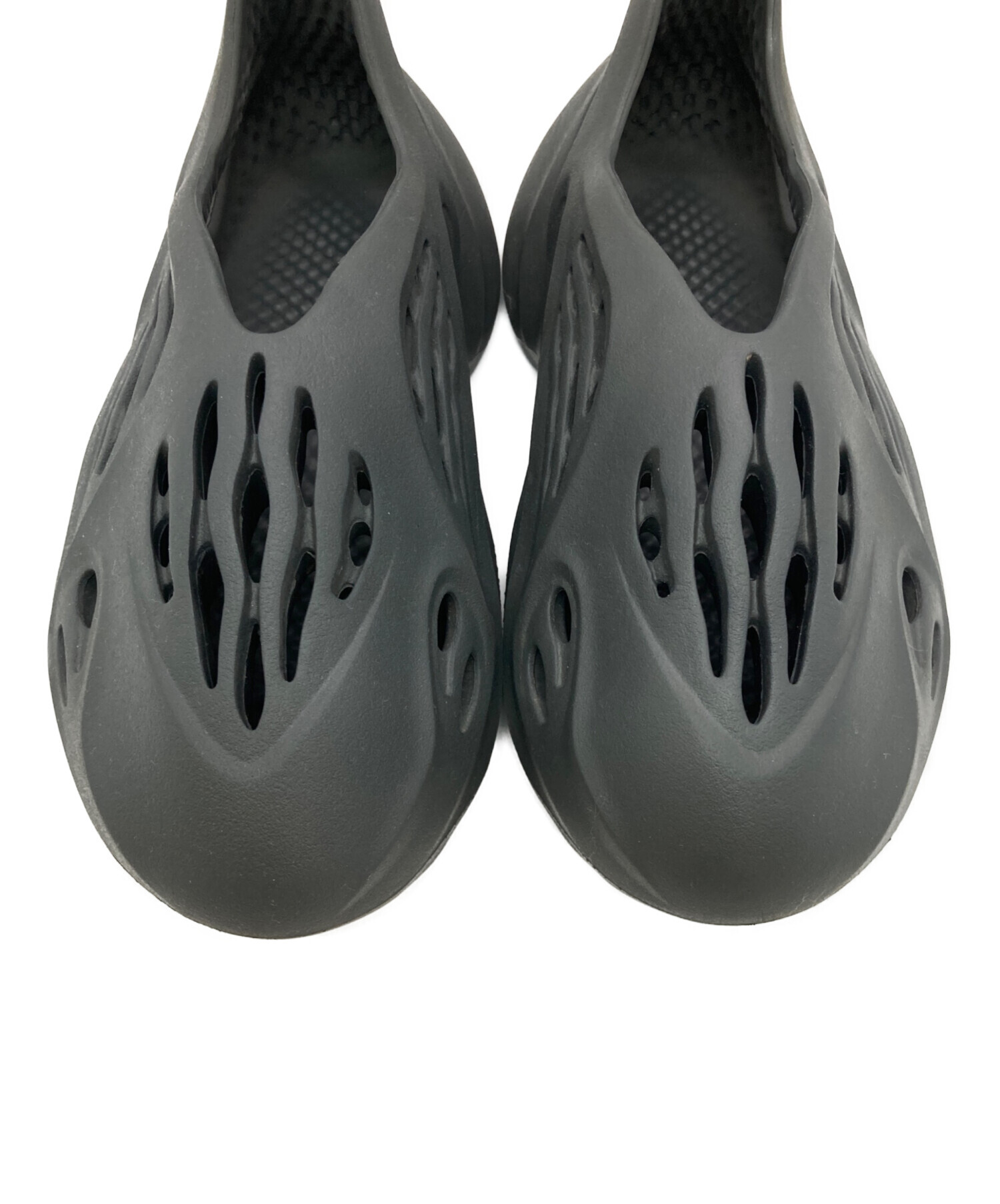 中古・古着通販】adidas (アディダス) YEEZY Foam Runner ブラック 