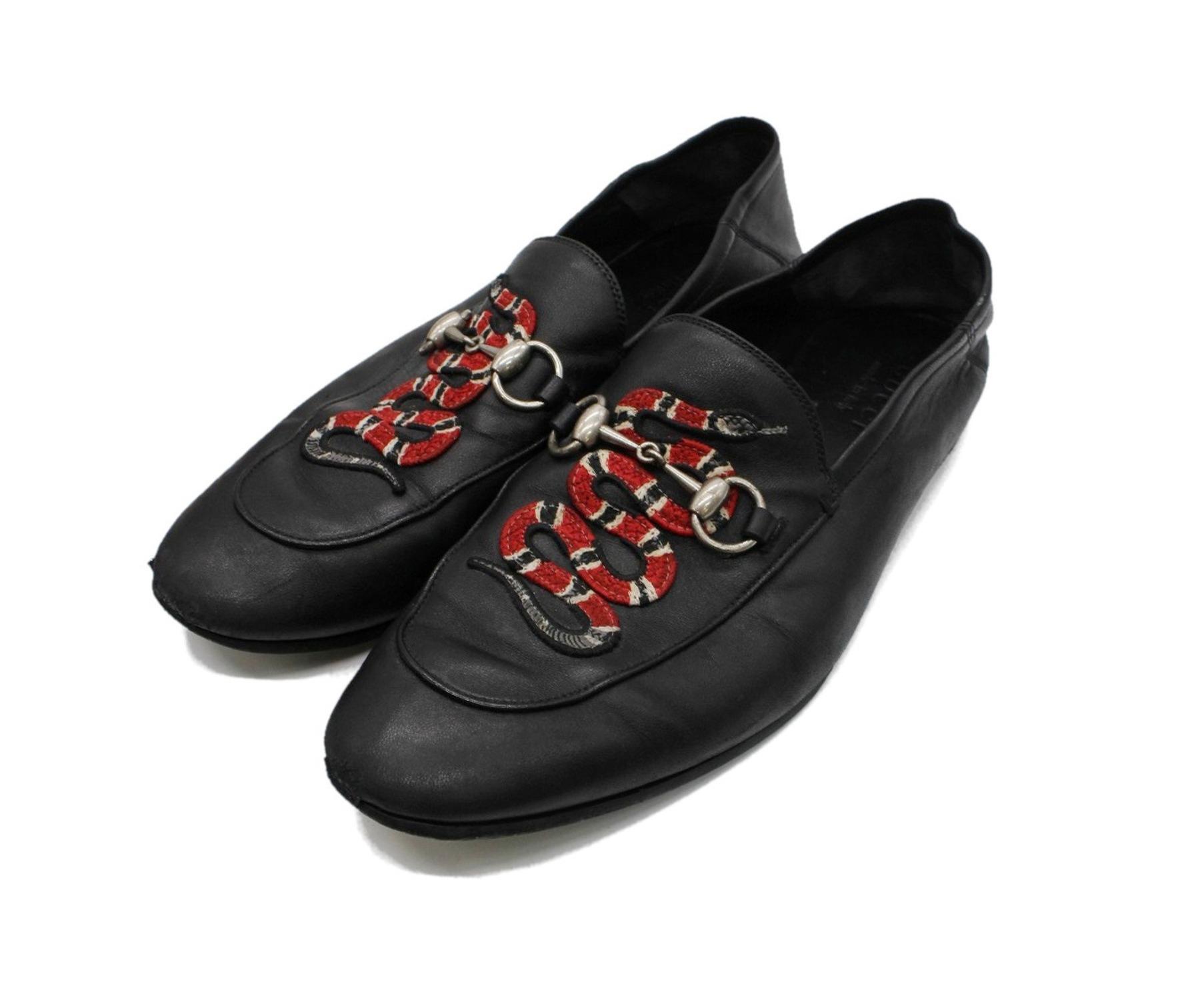 中古・古着通販】GUCCI (グッチ) スネーク付レザーローファー ブラック 