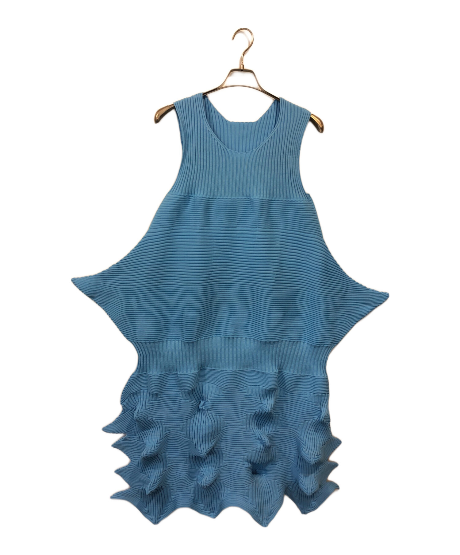 中古・古着通販】ISSEY MIYAKE (イッセイミヤケ) ノースリーブ 中古・古着通販】ISSEY MIYAKE (イッセイミヤケ) ノースリーブ