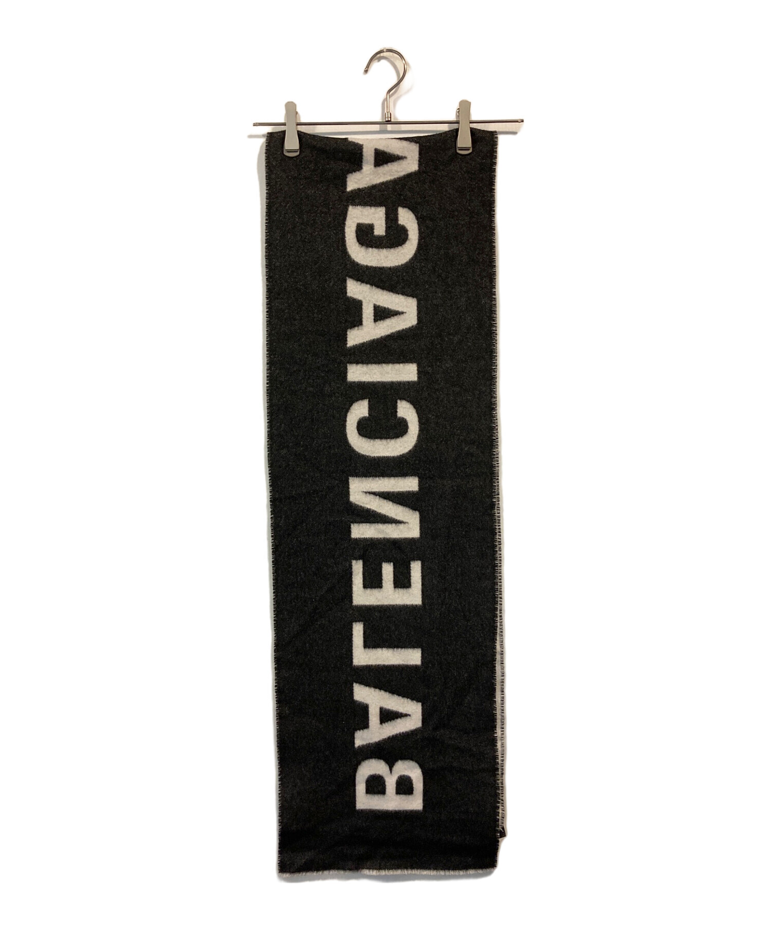 BALENCIAGA ロゴ マフラー 中古・古着通販】BALENCIAGA (バレンシアガ) ロゴマフラー ホワイト