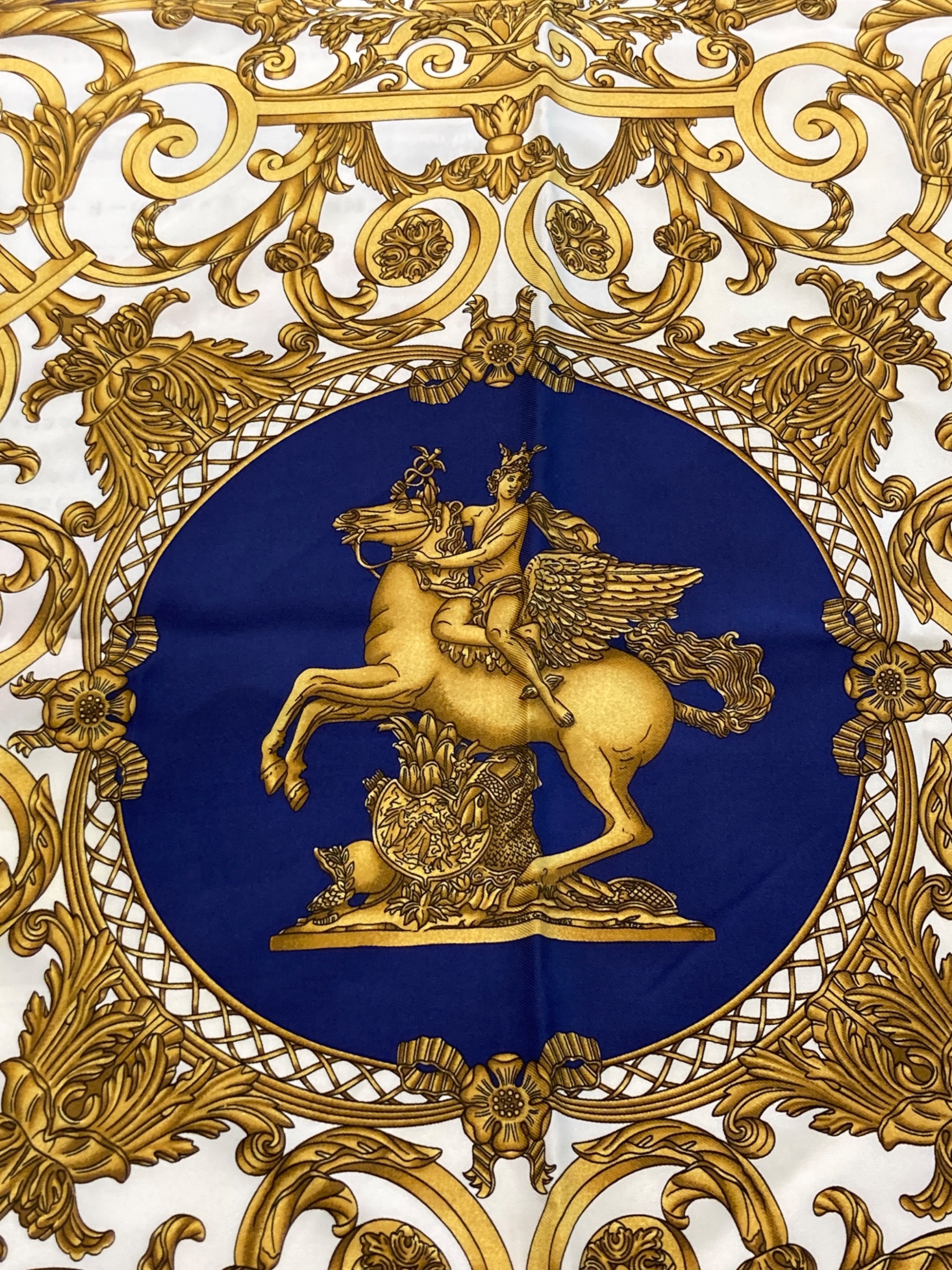 中古・古着通販】HERMES (エルメス) カレ90 ネイビー×ベージュ 