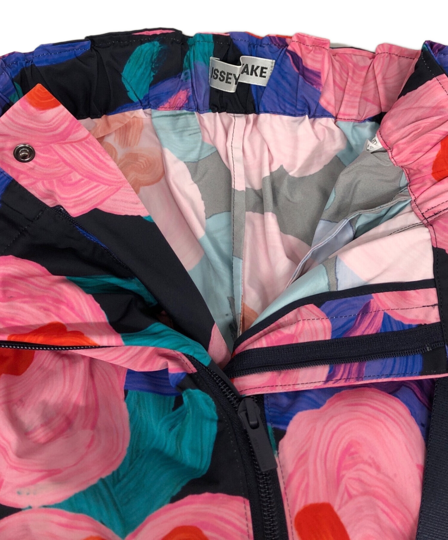 中古・古着通販】ISSEY MIYAKE (イッセイミヤケ) パッカブルフラワー