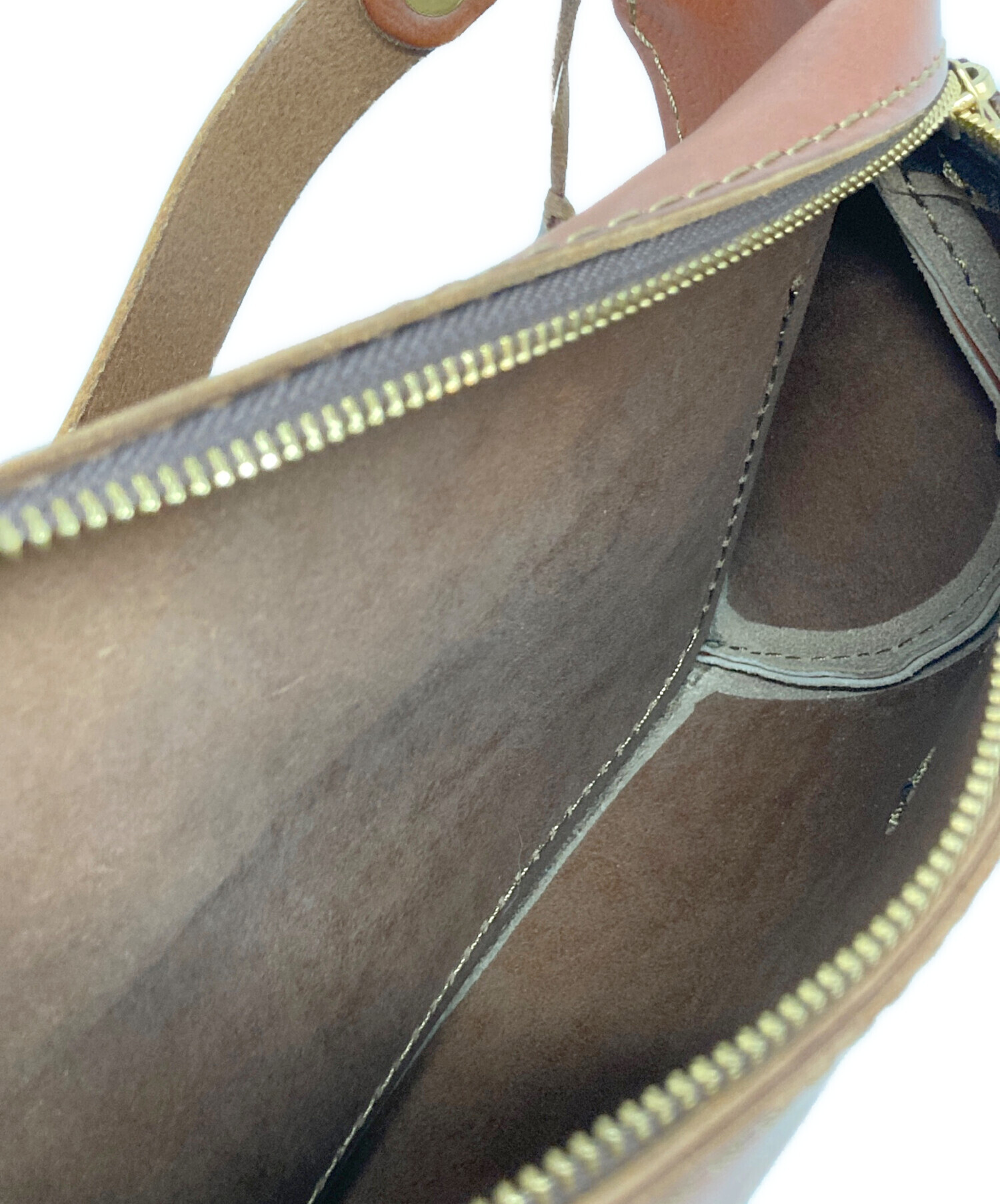 中古・古着通販】Herz (ヘルツ) ボディーバッグ ブラウン｜ブランド