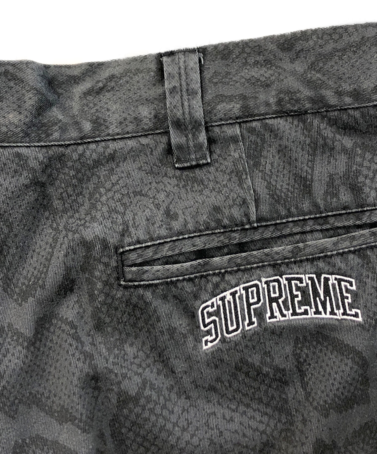 中古・古着通販】Supreme (シュプリーム) Snake Print Chino Pant