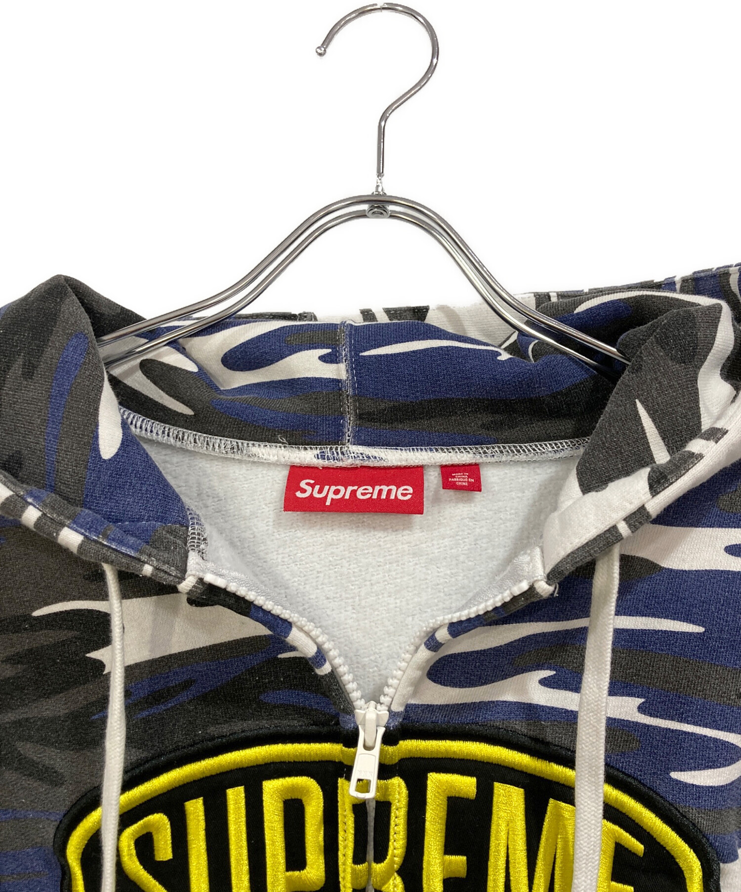 Supreme シュプリーム　Enamel XL ビックサイズ　フード付き 中古・古着通販】SUPREME (シュプリーム) Performance Zip Up Hooded