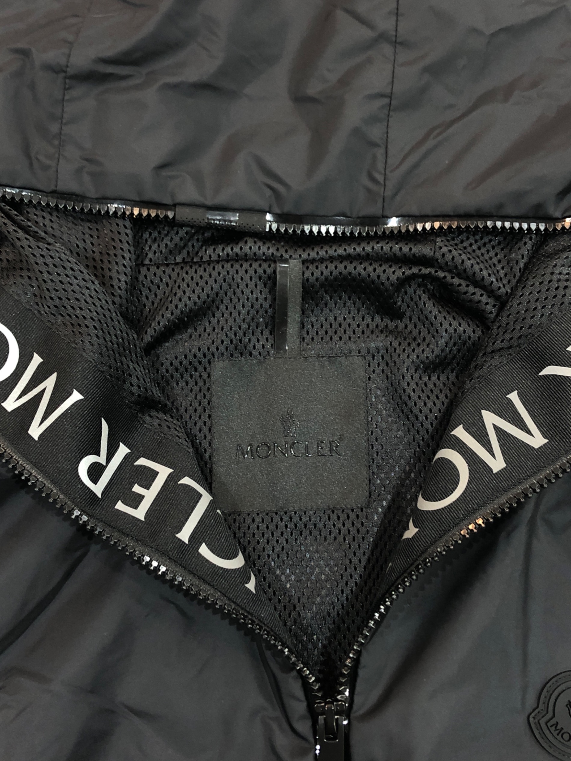 中古・古着通販】MONCLER (モンクレール) フーデッドナイロンベスト