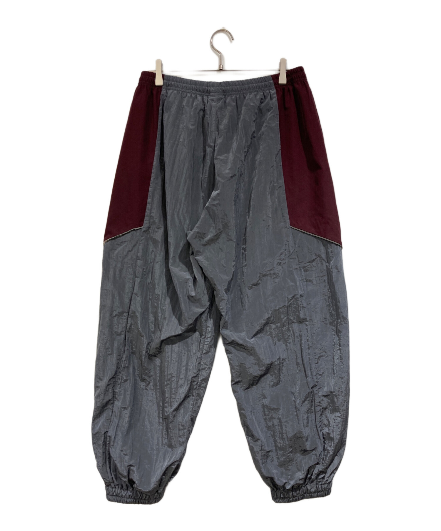 中古・古着通販】Lyft (リフト) V-Form Wide Track Pants グレー