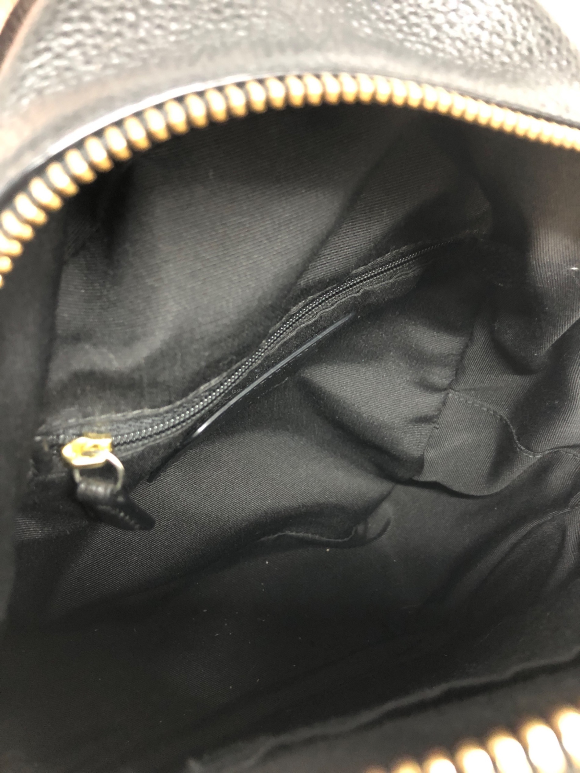 中古・古着通販】COACH (コーチ) チャーリー ペブルドレザー ミニ