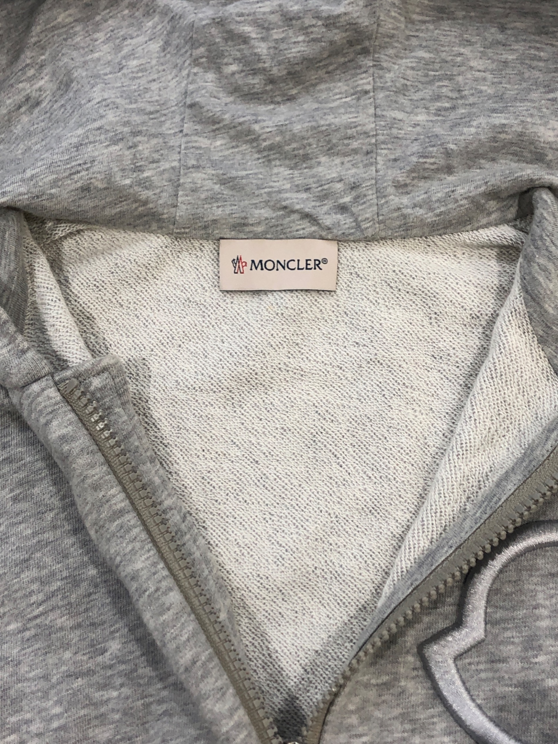 中古・古着通販】MONCLER (モンクレール) ジップパーカー グレー
