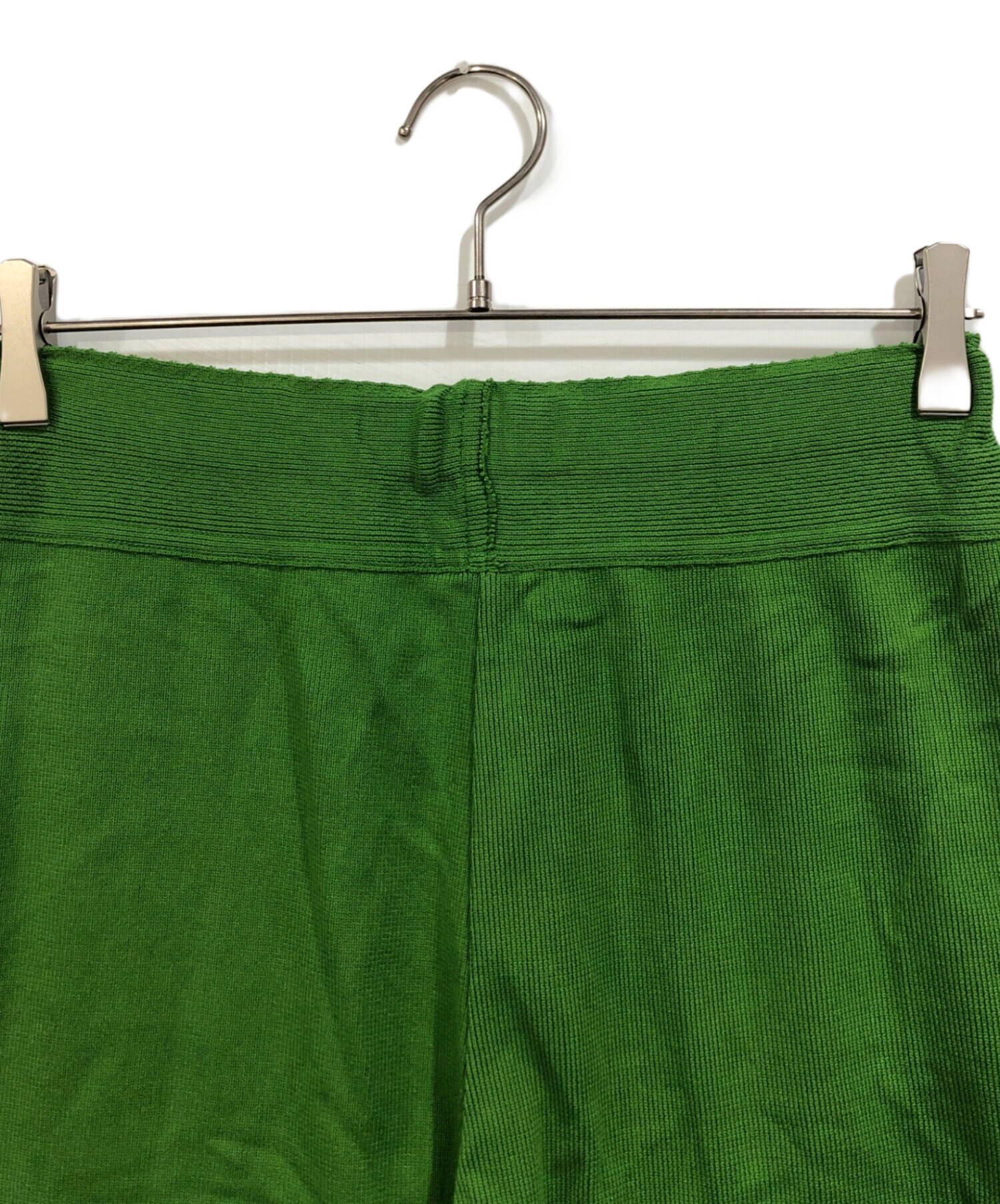 ISSEY MIYAKE 鮮やかな ライム グリーン ワイド パンツ 中古・古着通販】ISSEY MIYAKE (イッセイミヤケ) イージーワイドパンツ
