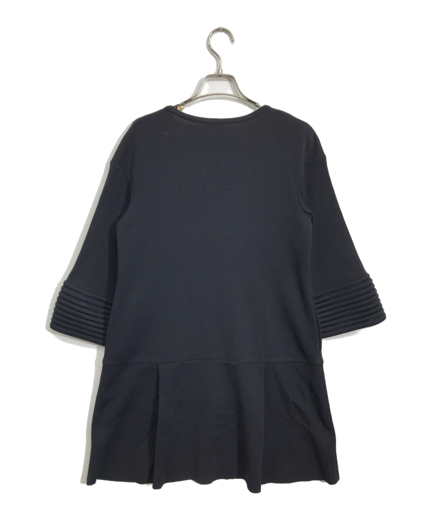 中古・古着通販】TO BE CHIC (トゥービーシック) プリーツロング 中古・古着通販】TO BE CHIC (トゥービーシック) プリーツロング