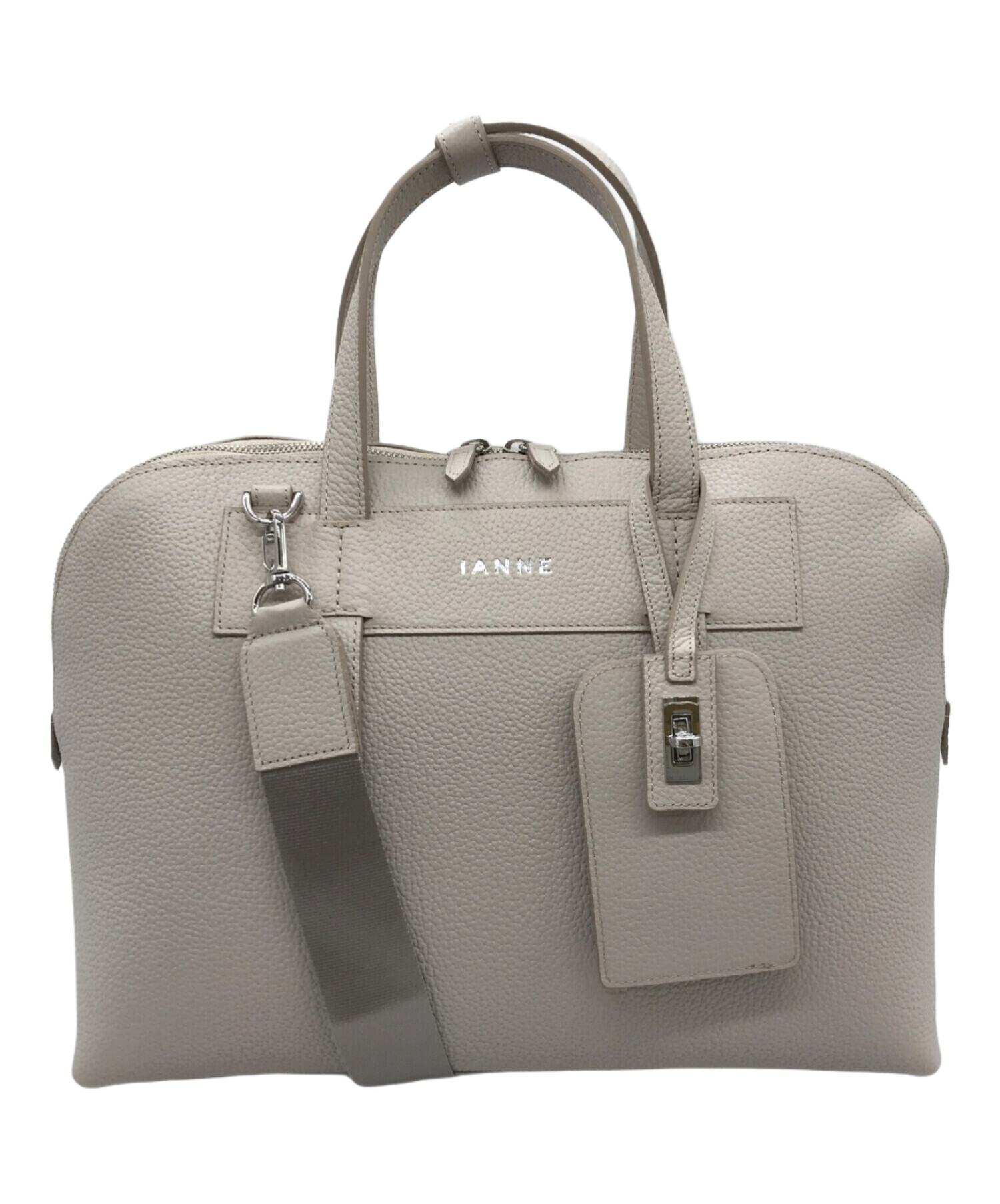 IANNE | イアンヌ オムレット IANNE(イアンヌ コーデ紹介主役級の存在 