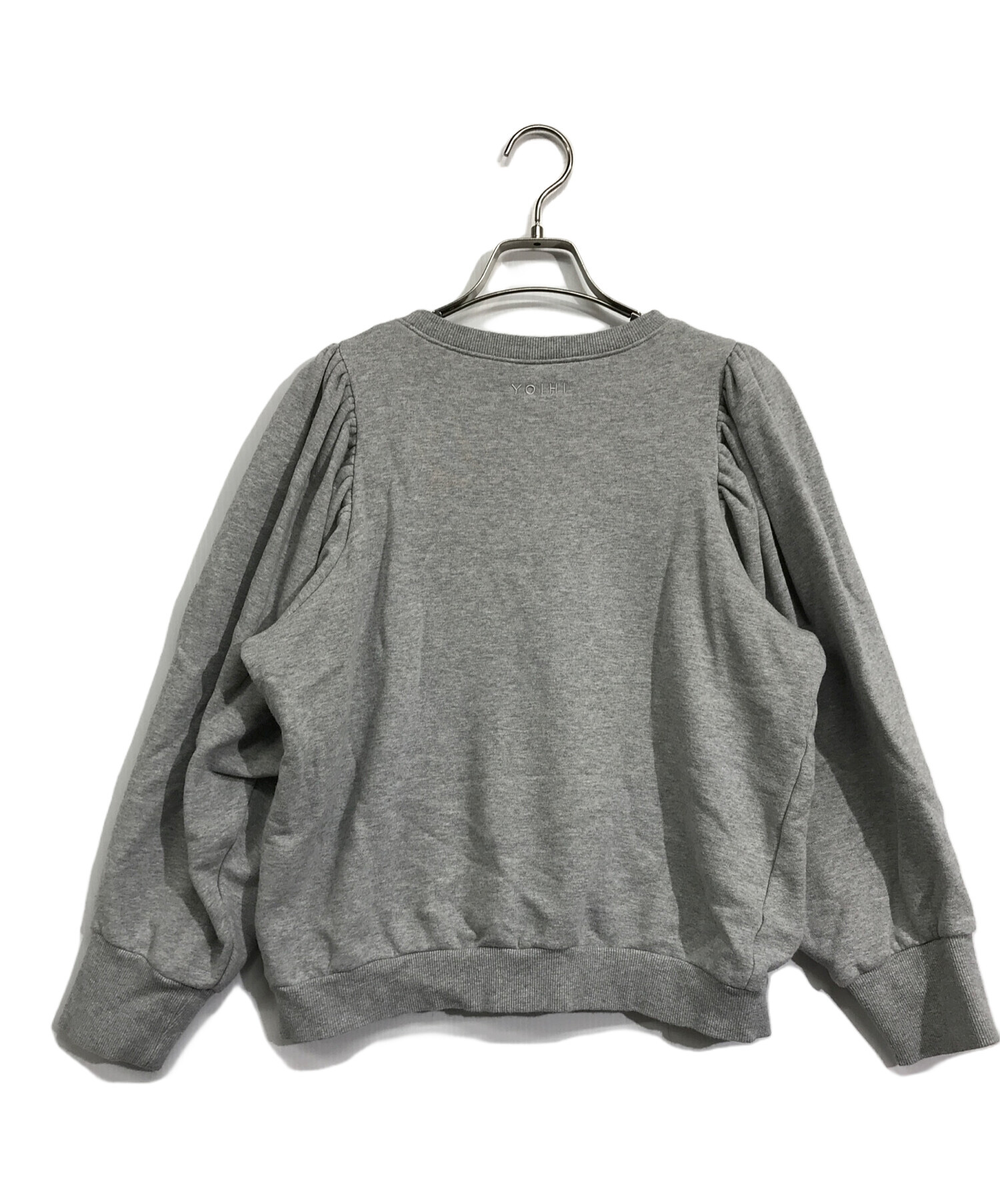 中古・古着通販】YOIHI (ヨイヒ) パフスリーブスウェット グレー 中古・古着通販】YOIHI (ヨイヒ) パフスリーブスウェット グレー