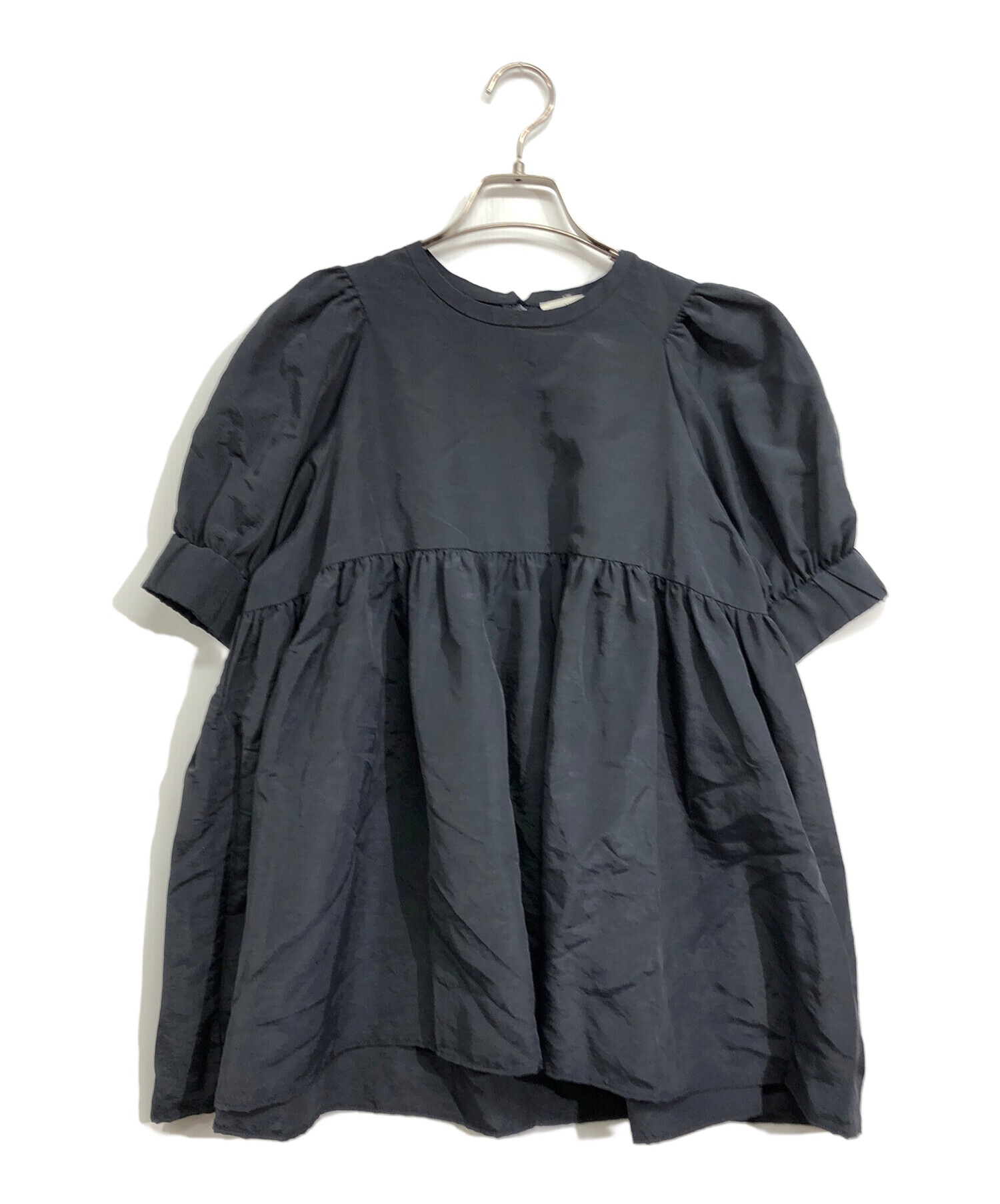 中古・古着通販】yori (ヨリ) ショートパフギャザーブラウス ネイビー