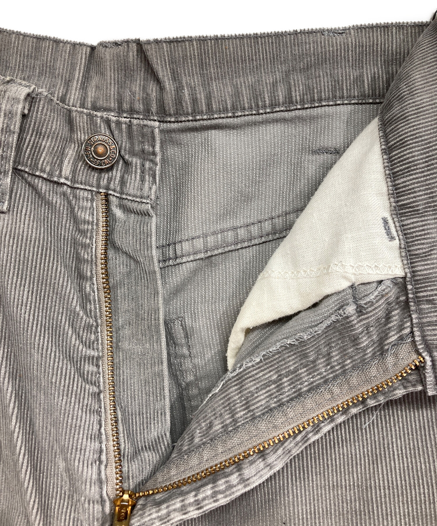 中古・古着通販】LEVI'S (リーバイス) 519コーデュロイパンツ グレー