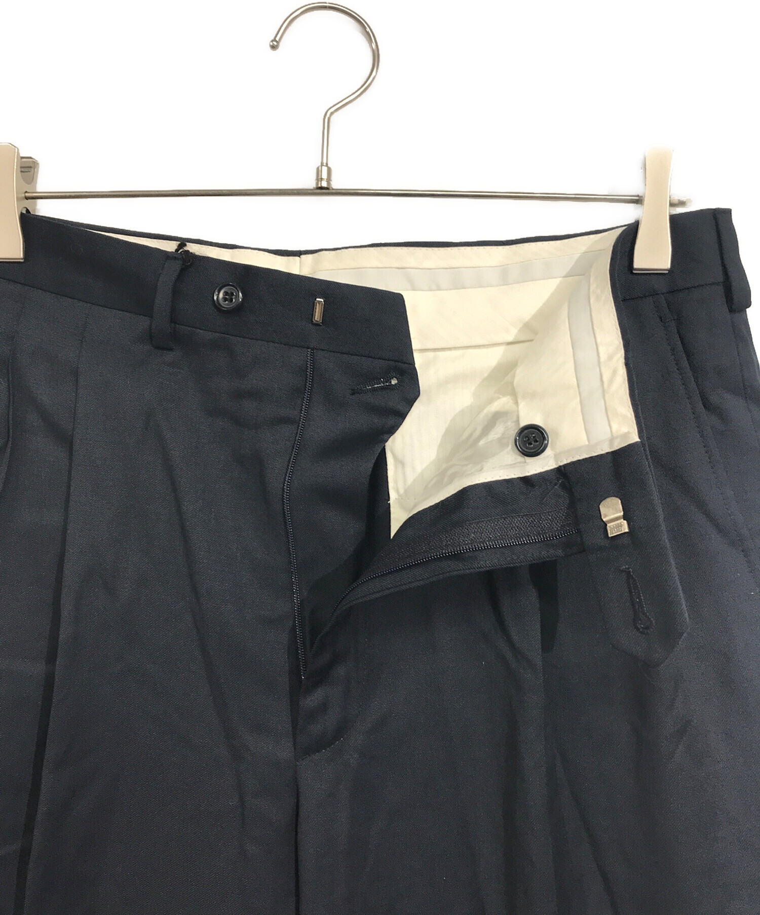 中古・古着通販】FENDI (フェンディ) ツータックスラックス ネイビー 