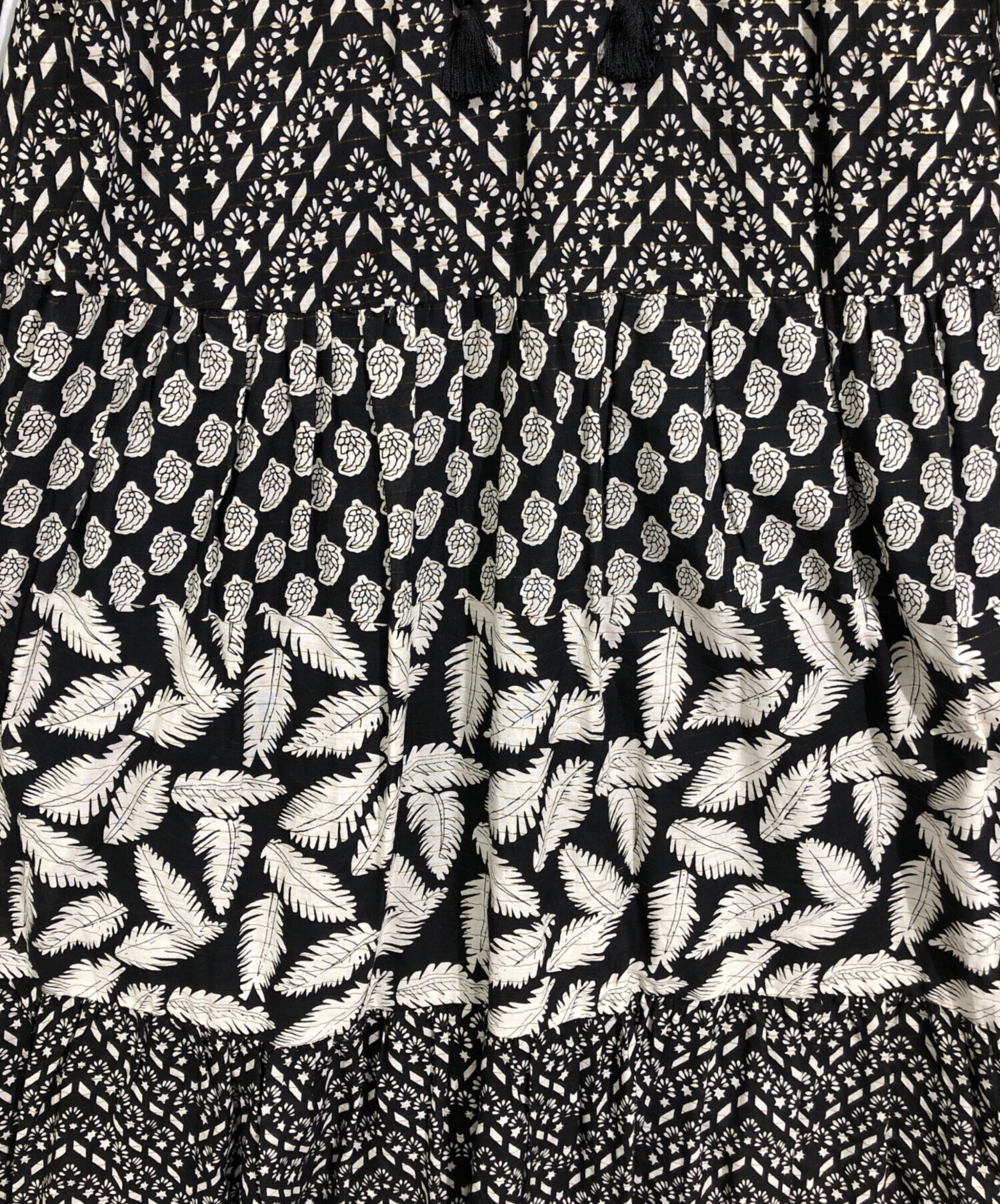 中古・古着通販】sara mallika (サラマリカ) リーフ柄ギャザー