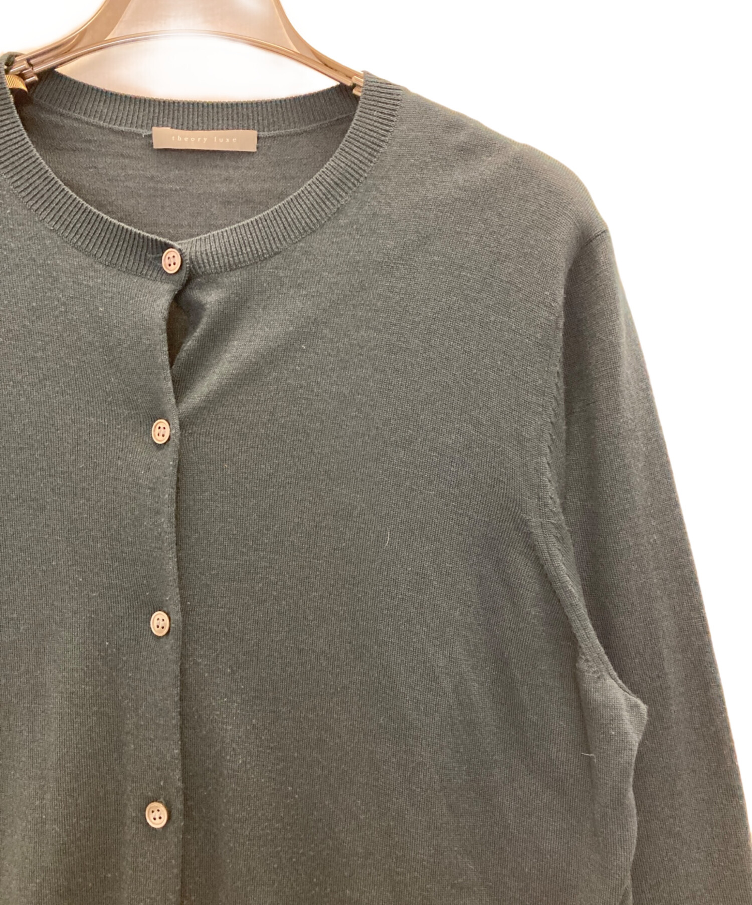 セオリーリュクス24 ストレッチリブカーディガン未使用40グリーン3.1万 中古・古着通販】theory luxe (セオリーリュクス) クルーネック
