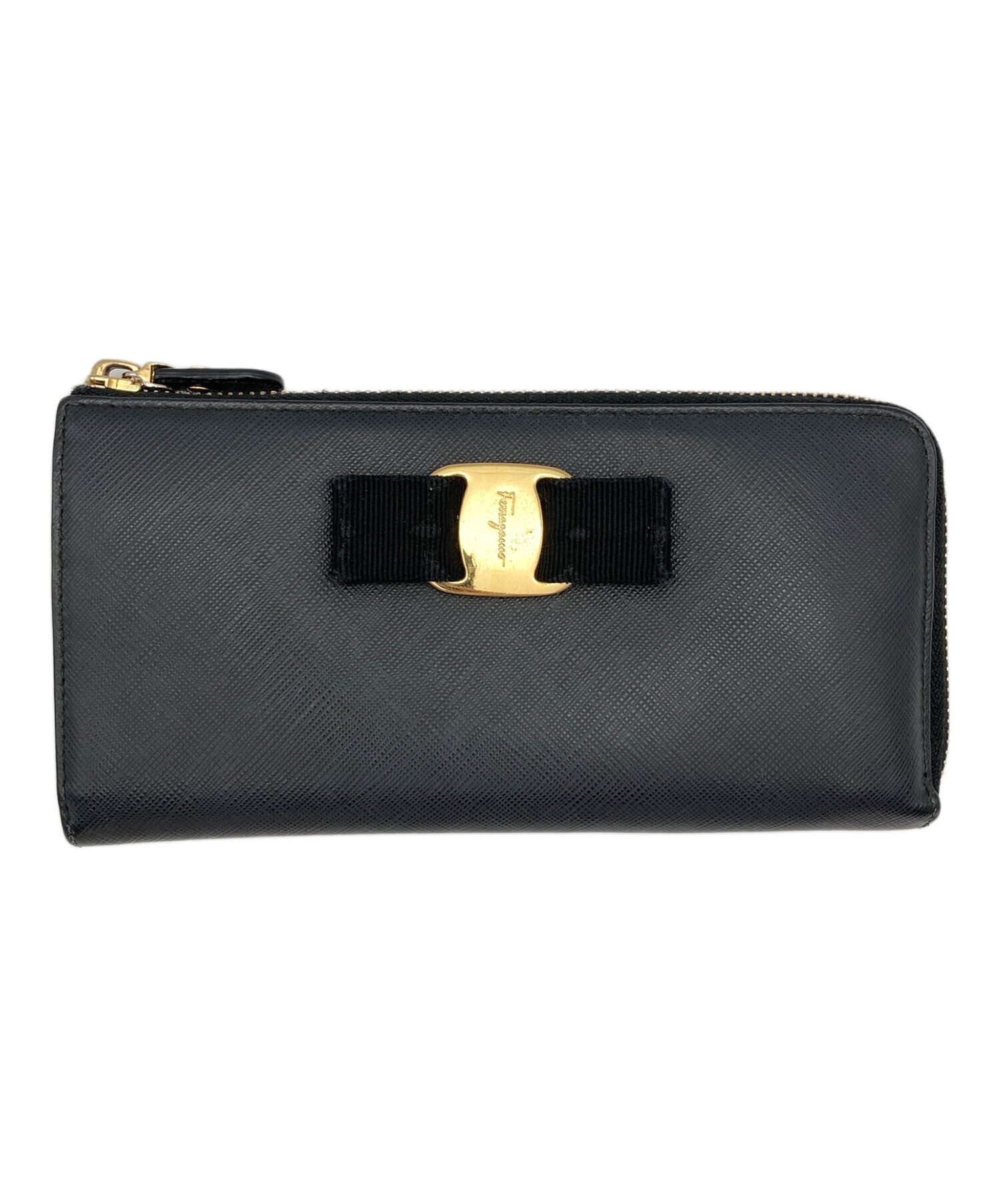 美品◆近年モデル サルヴァトーレフェラガモ シルク100 ブラウス リボン L 美品◇近年モデル サルヴァトーレフェラガモ シルク100 ブラウス リボン L