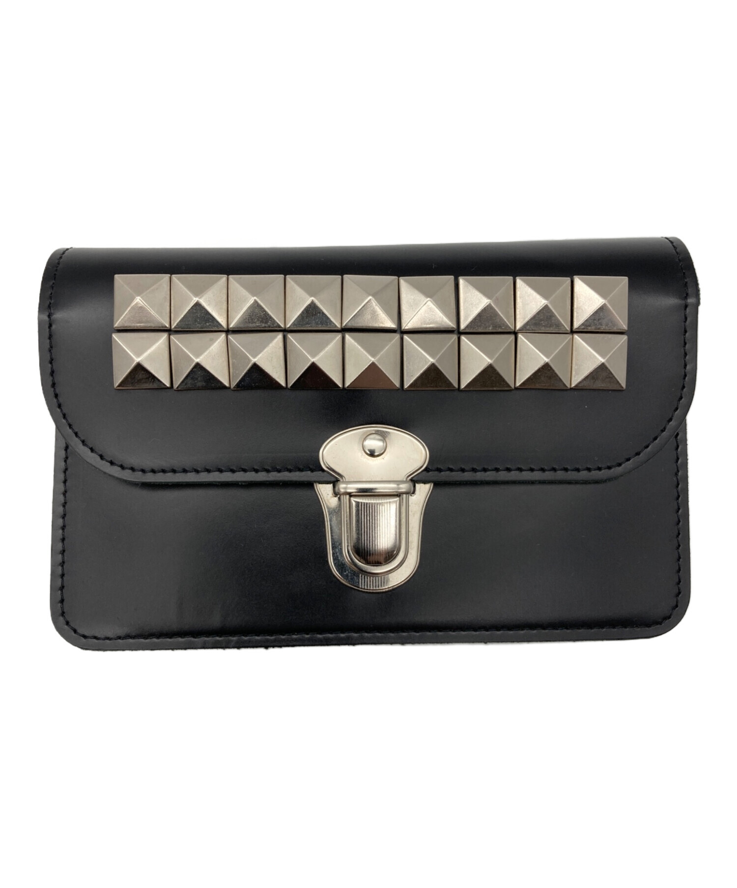 【美品】COMMEdesGARCONSコムデギャルソンスタッズウォレット青山限定 中古・古着通販】COMME des GARCONS (コムデギャルソン) スタッズ