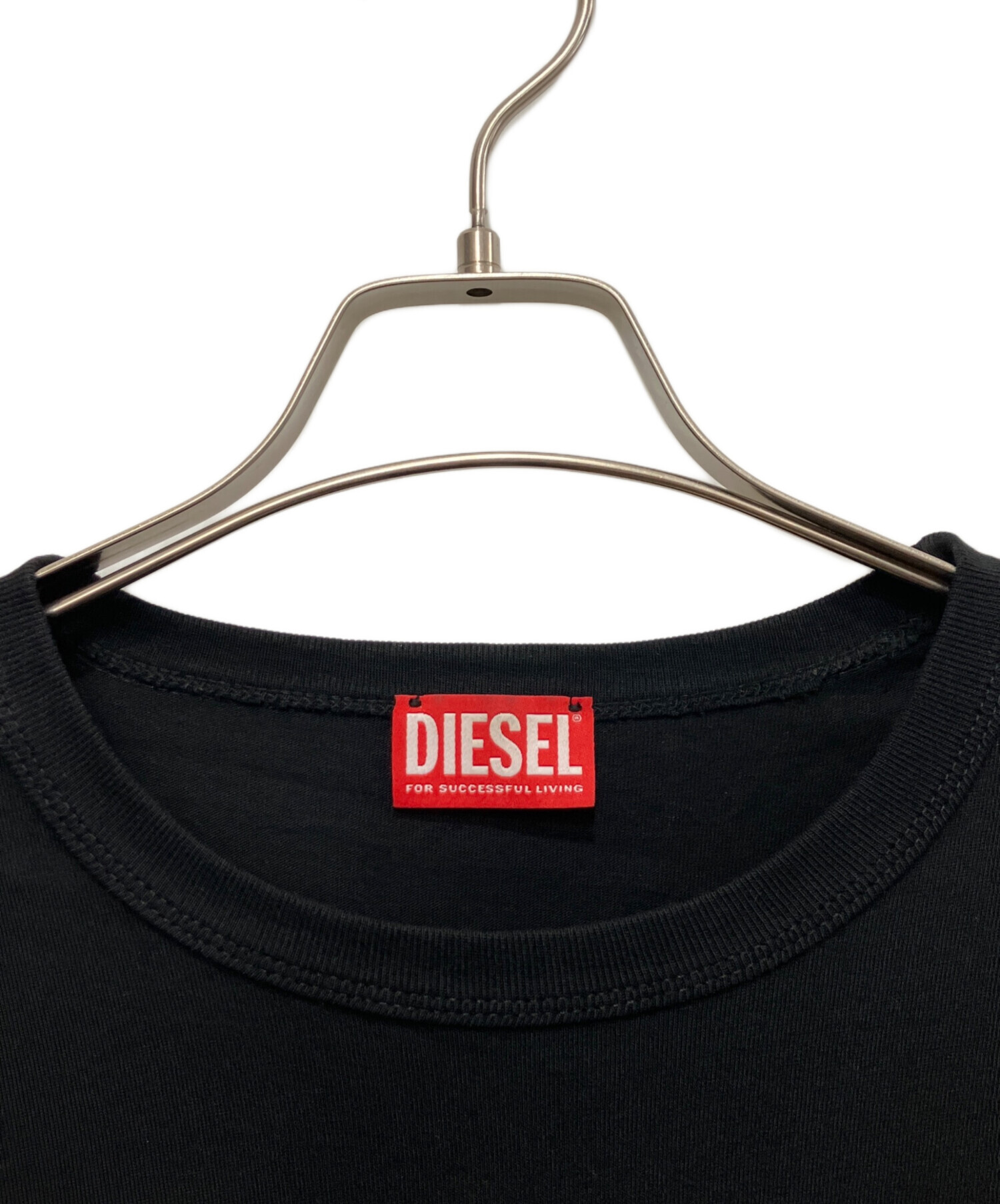 DIESEL メタリックオーバルロゴTシャツ 中古・古着通販】DIESEL (ディーゼル) メタリックオーバルロゴTシャツ