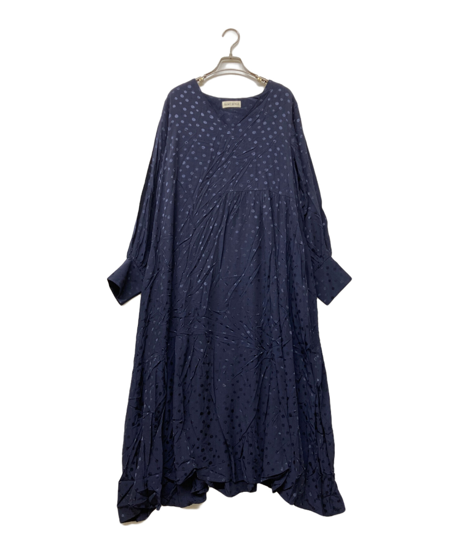 SUMI STYLE スミスタイル ピンタック Vネックワンピース ブルー F 中古・古着通販】SUMI STYLE (スミ スタイル) ドット柄フレア