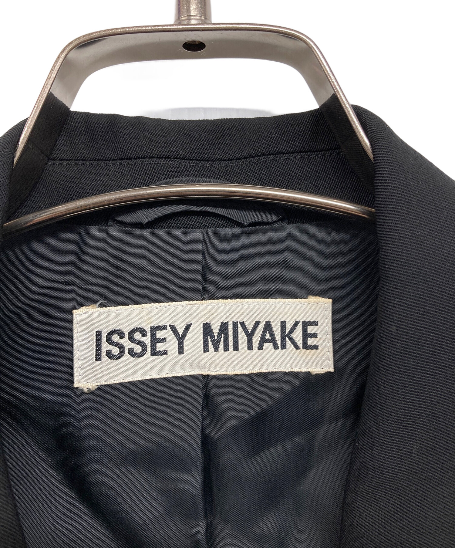 中古・古着通販】ISSEY MIYAKE (イッセイミヤケ) ダブルブレスト