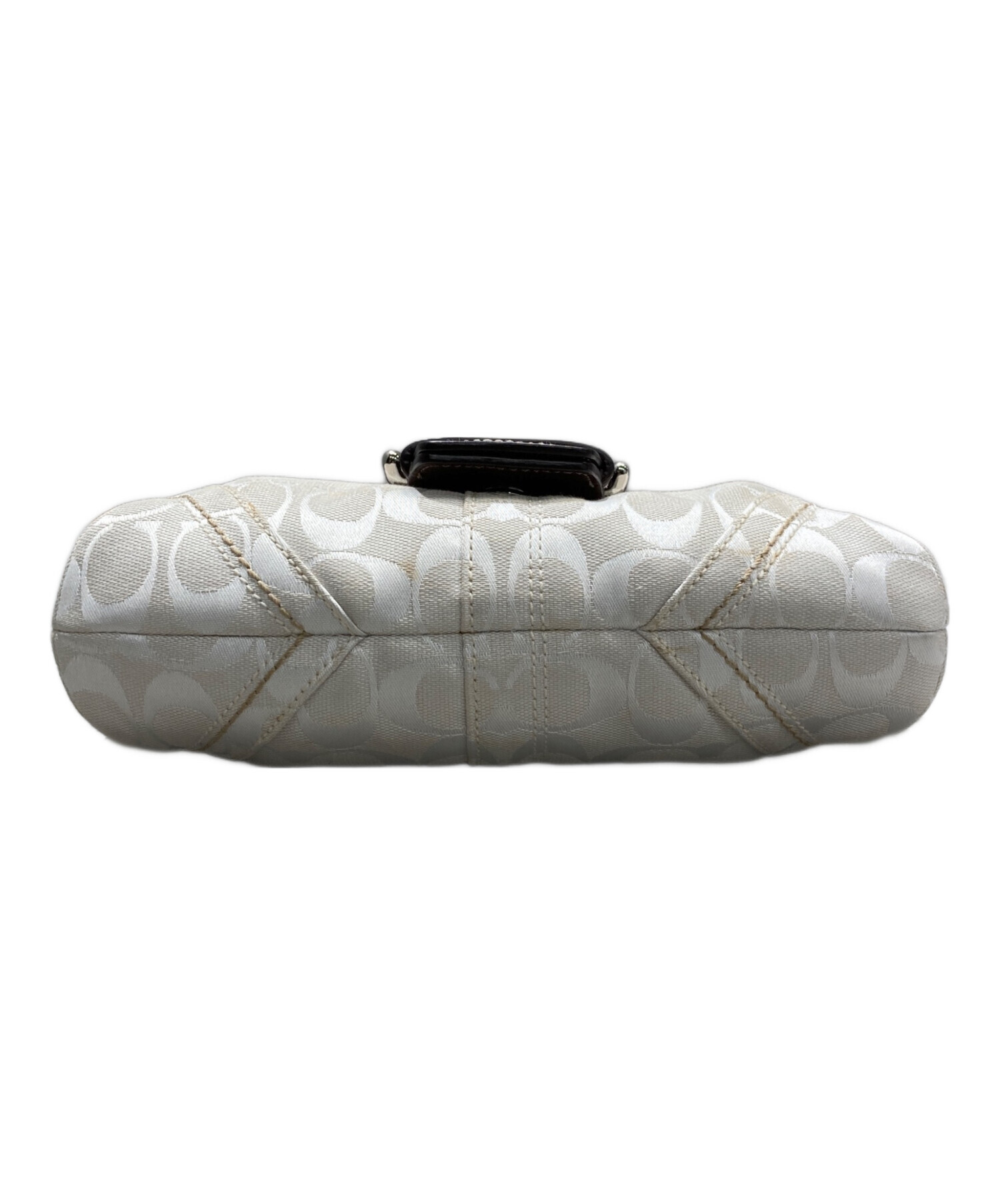 COACH　コーチ　ソーホー　ショルダーバッグ　ワンショルダー　シグネチャー 中古・古着通販】COACH (コーチ) ソーホーシグネチャーワンショルダー