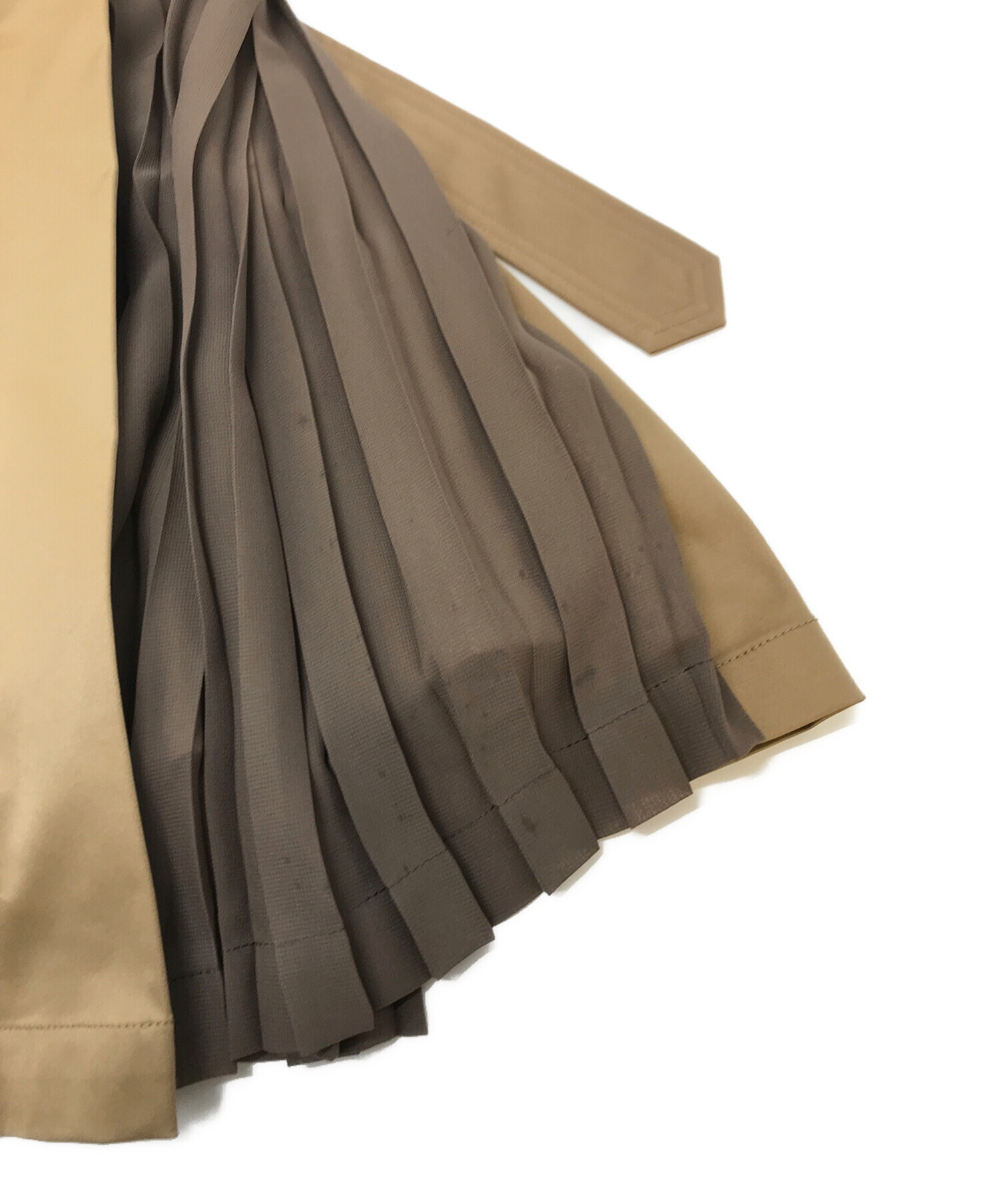 中古・古着通販】Ameri (アメリ) Balloon sleeve pleats trench