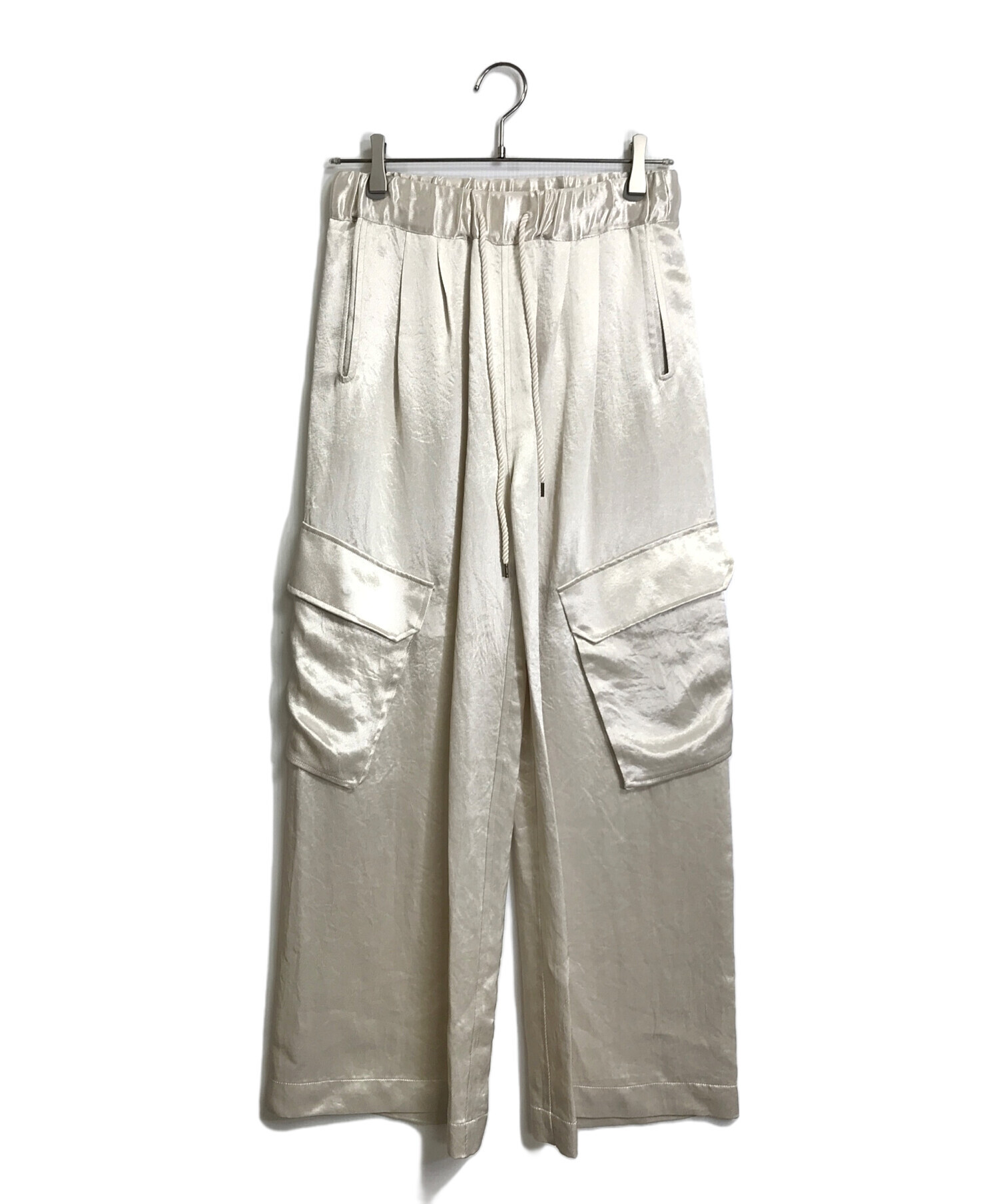 中古・古着通販】BEARDSLEY (ビアズリー) 大人カーゴパンツ 中古・古着通販】BEARDSLEY (ビアズリー) 大人カーゴパンツ