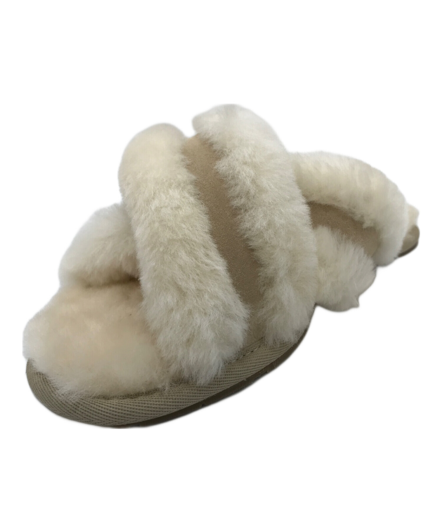 UGG サンダル サイズ5 ベージュ・ホワイト 中古・古着通販】UGG (アグ) SCUFFITA / スカッフィータ サンダル