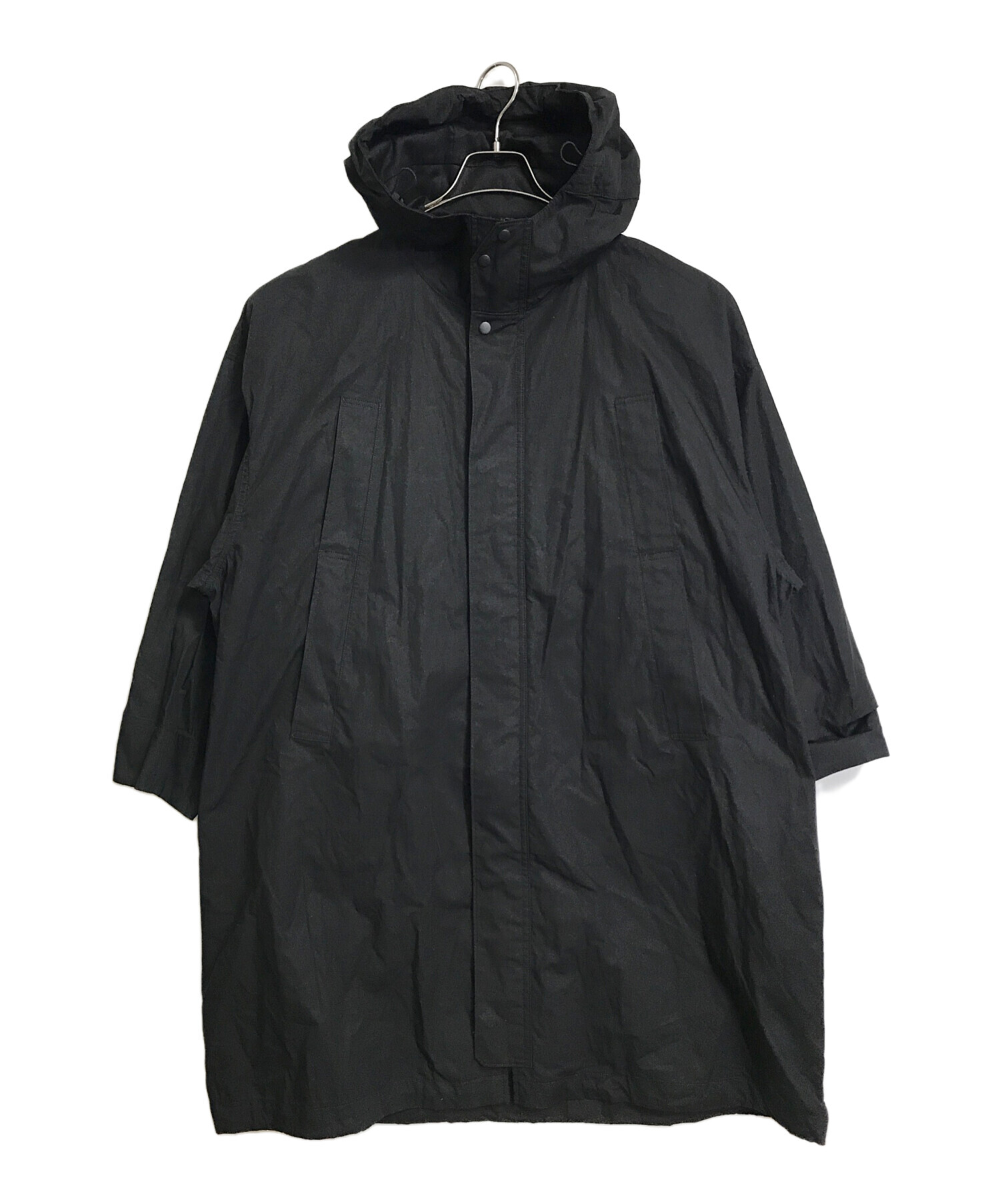 【美品】 UNIQLO U ユーティリティフーデッドコート 黒 UNIQLO - 【Uniqlo U】ユーティリティフーデッドコート ブラック L