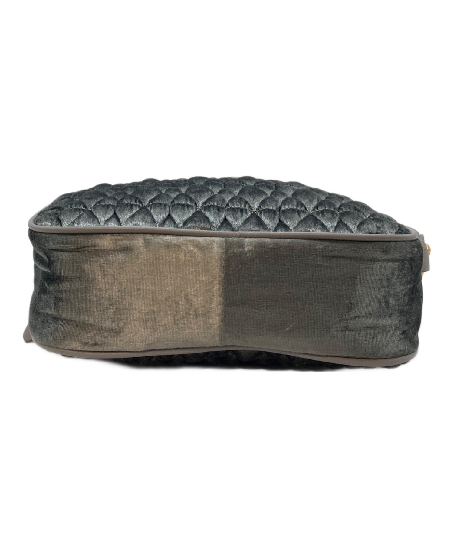 FURLA　2WAY ショルダーバッグ　キルティング　ハンドバッグ 中古・古着通販】FURLA (フルラ) 2WAYショルダーバッグ ハンドバッグ