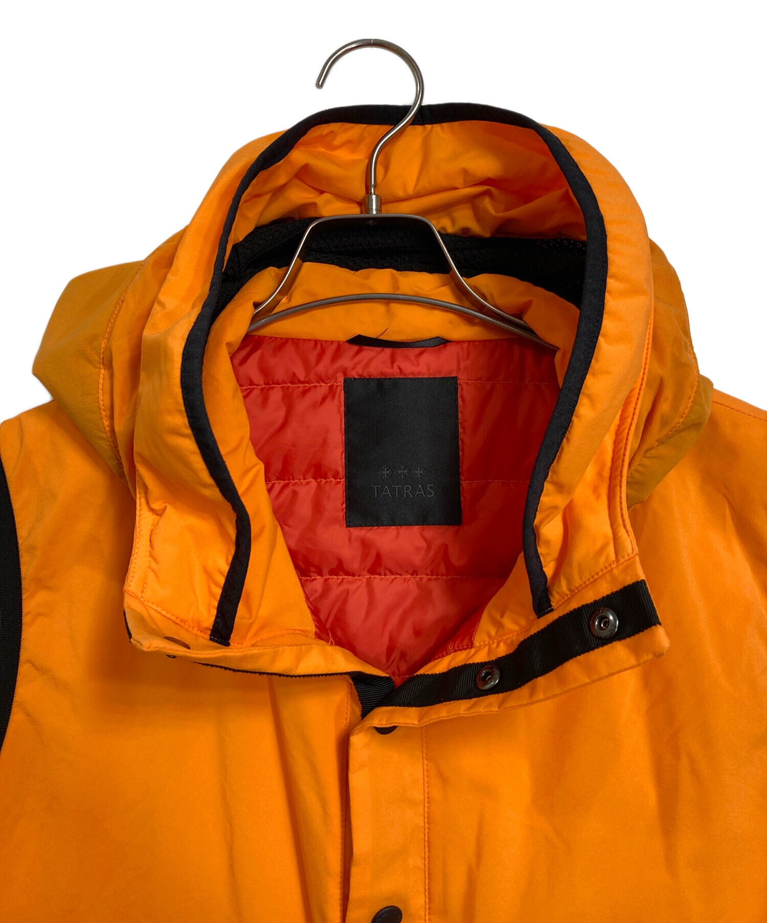 TATRAS オレンジ ナイロンジャケット 中古・古着通販】TATRAS (タトラス) ライトダウンベスト ナイロン