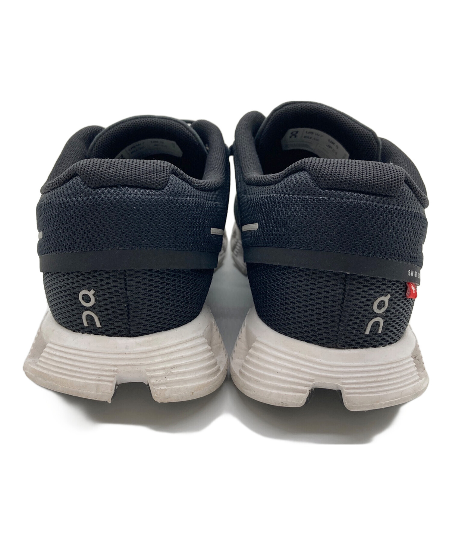 中古・古着通販】on (オン) Cloud 5 (クラウド 5) ランニングシューズ