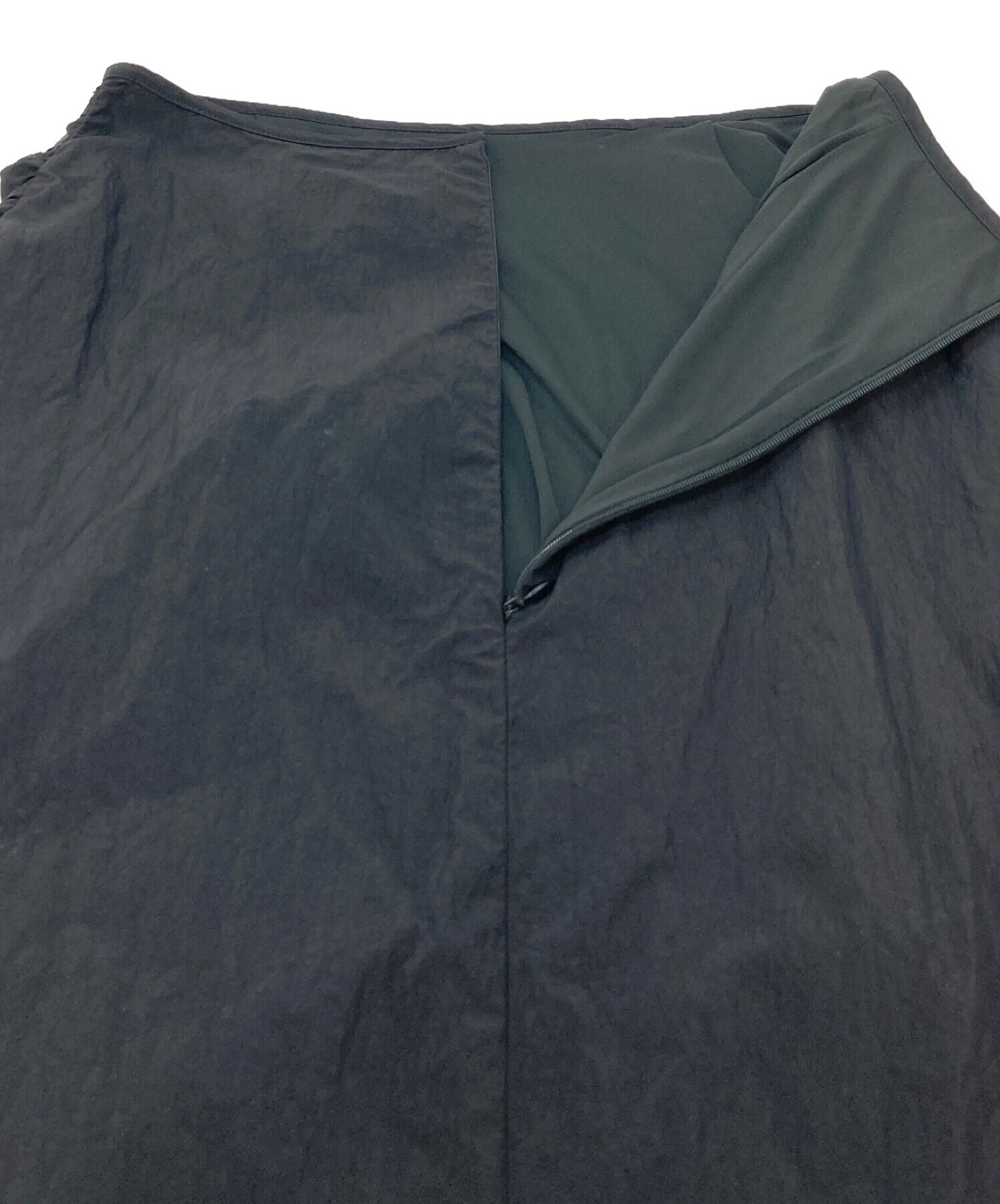 中古・古着通販】anuke (アンヌーク) Tuck Long Skirt ロングスカート