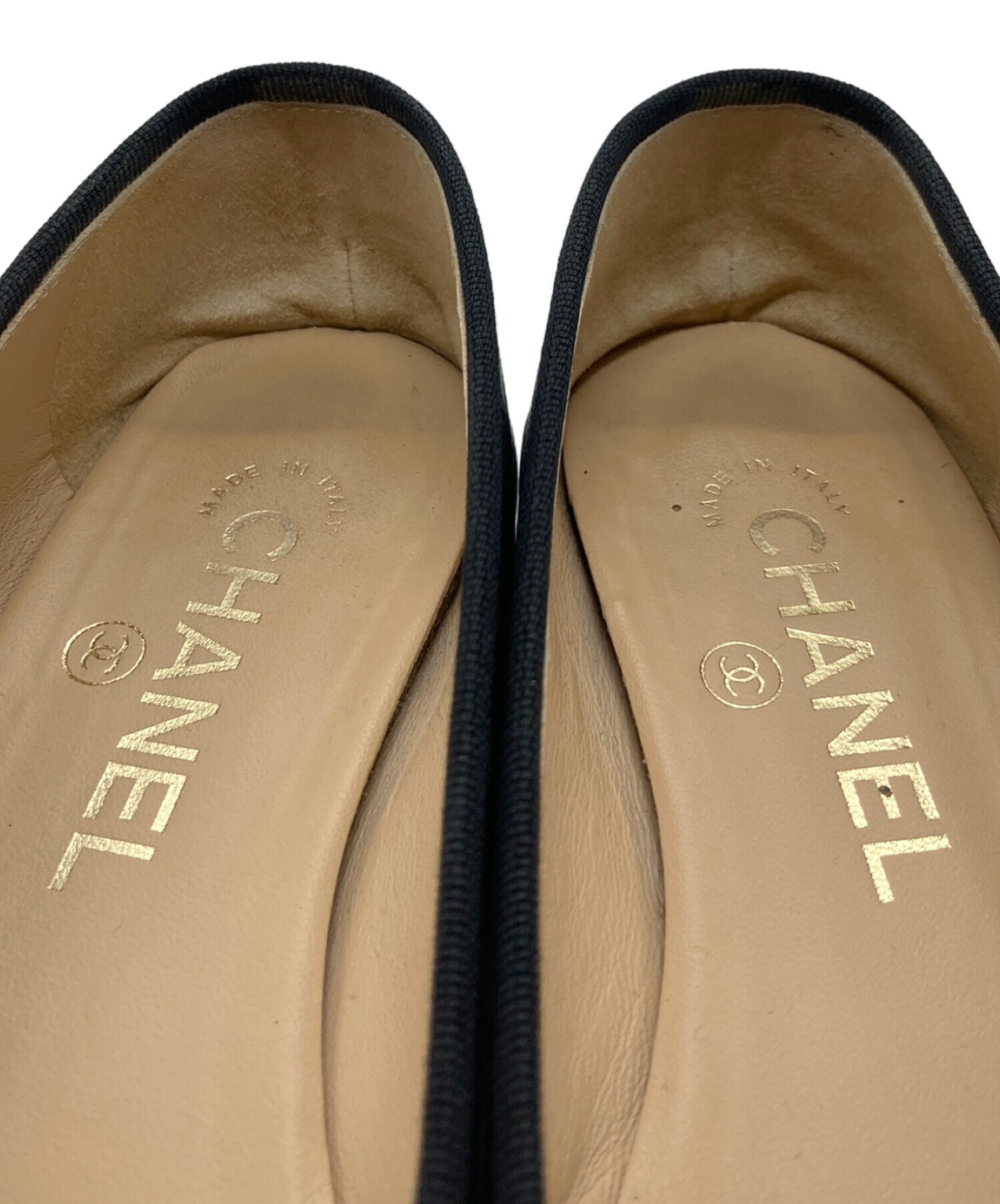 CHANEL バレエシューズ パンプスタイプ アイボリー/黒 美品 セール‼️ 足元大人上品】CHANEL☆バレエシューズ☆オケージョンに最適