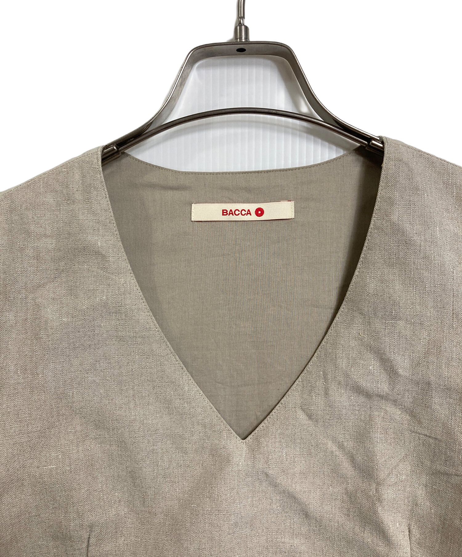 中古・古着通販】BACCA (バッカ) リネンVネックブラウス ノースリーブ 