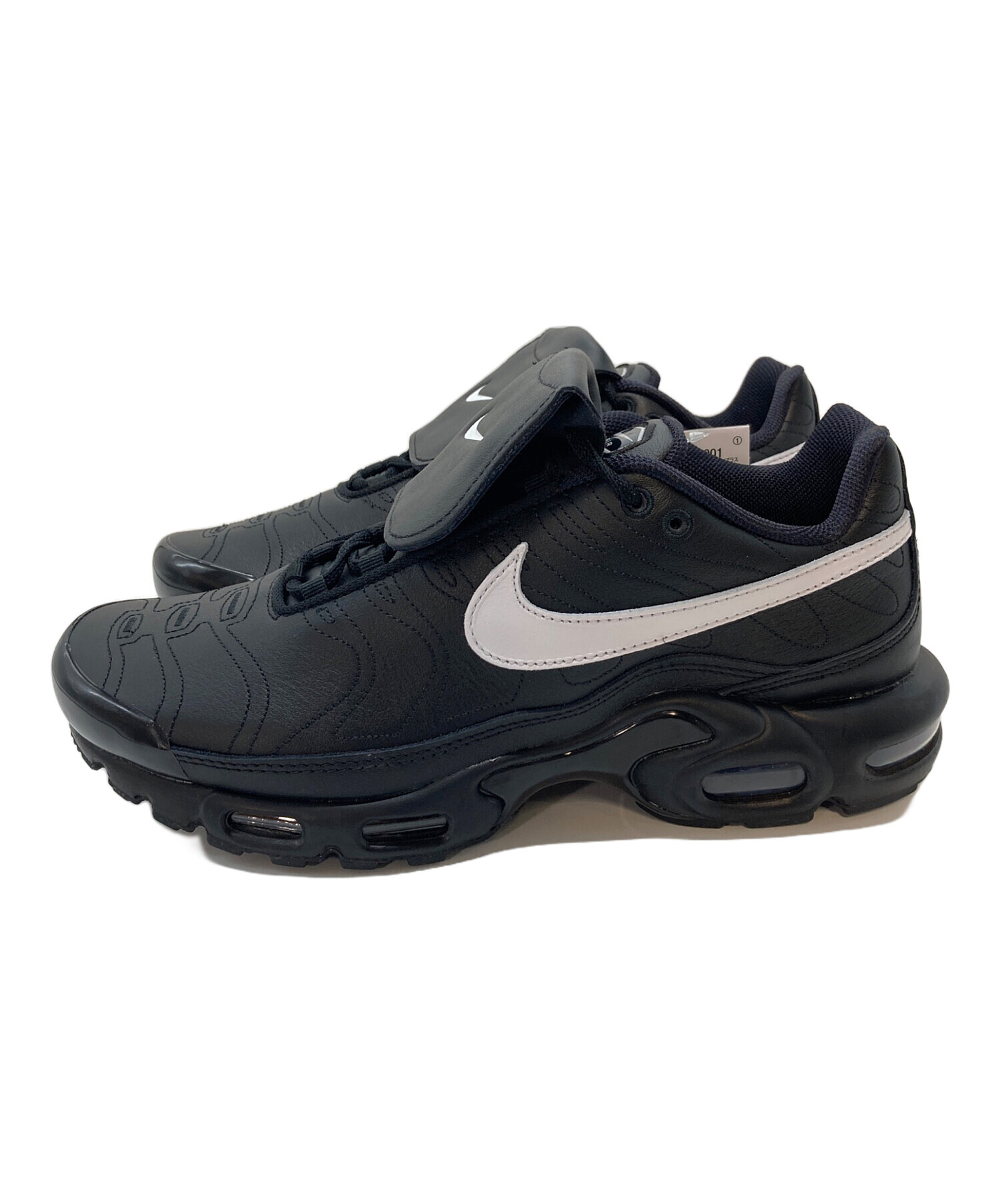 中古・古着通販】NIKE (ナイキ) NIKE W AIR MAX PLUS BLACK/WHITE 