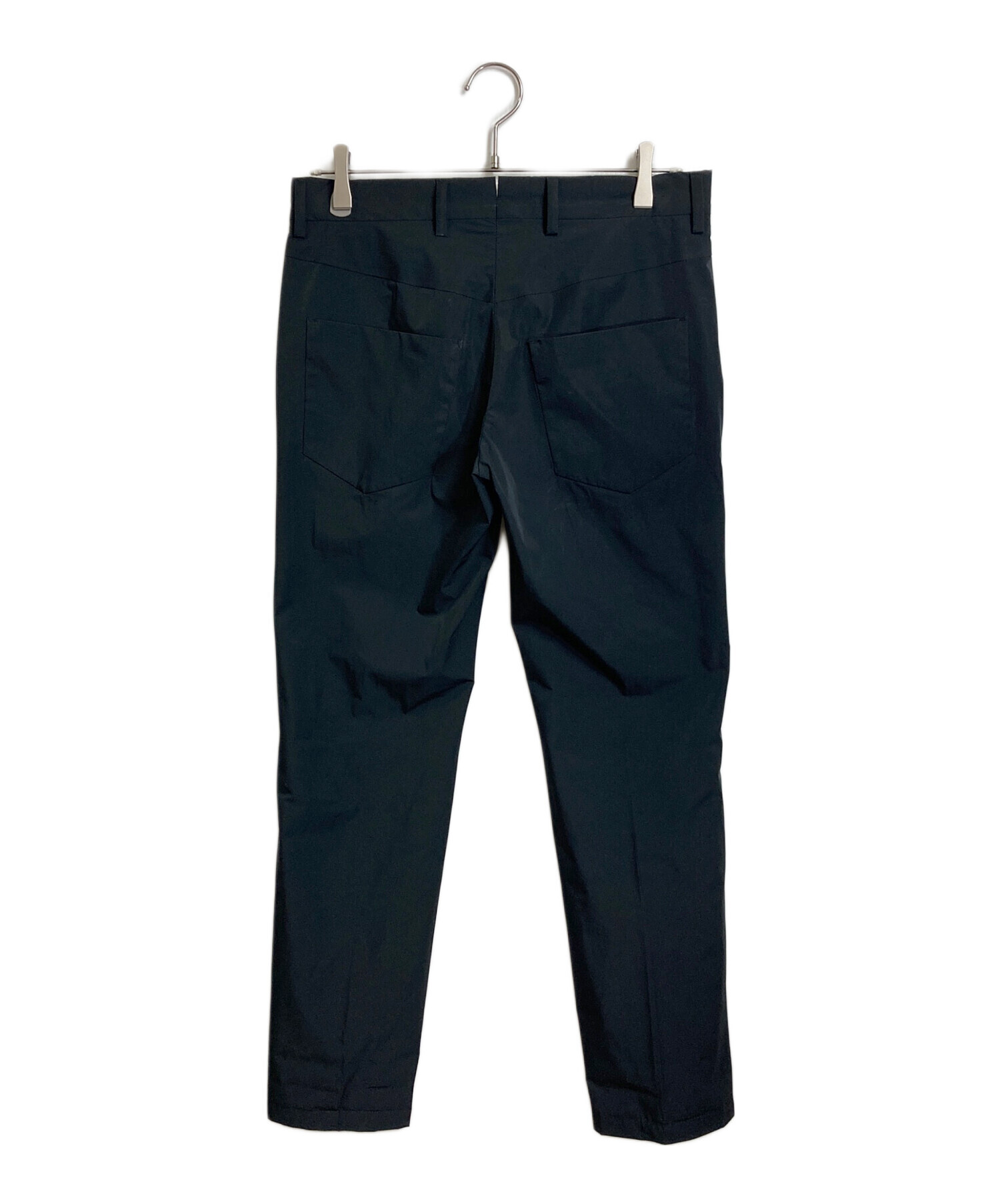 中古・古着通販】PRADA (プラダ) ストレートパンツ ブラック サイズ:44 