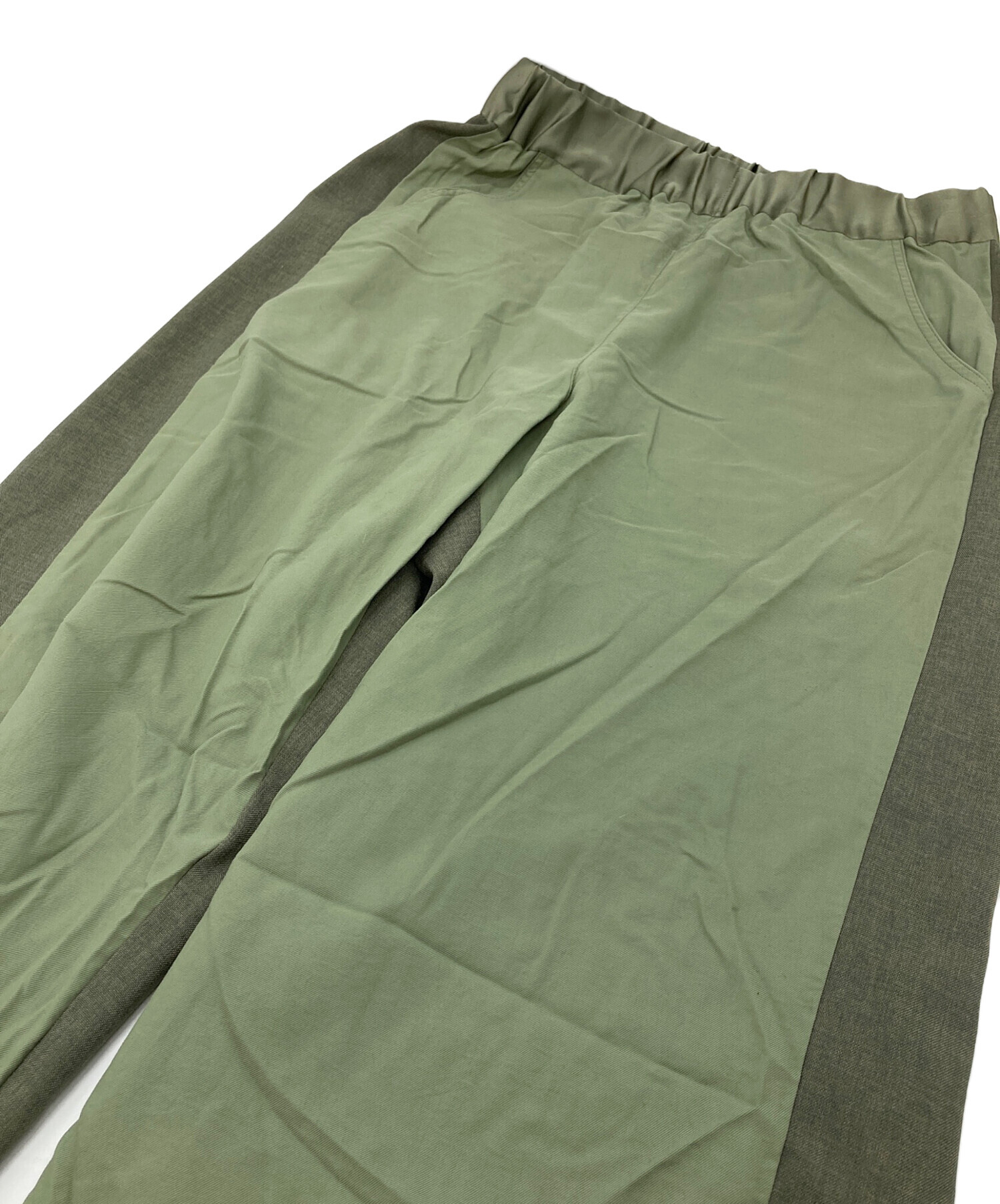 中古・古着通販】OLLEBOREBLA (アルベロベロ) ブタさんSMILEパンツ