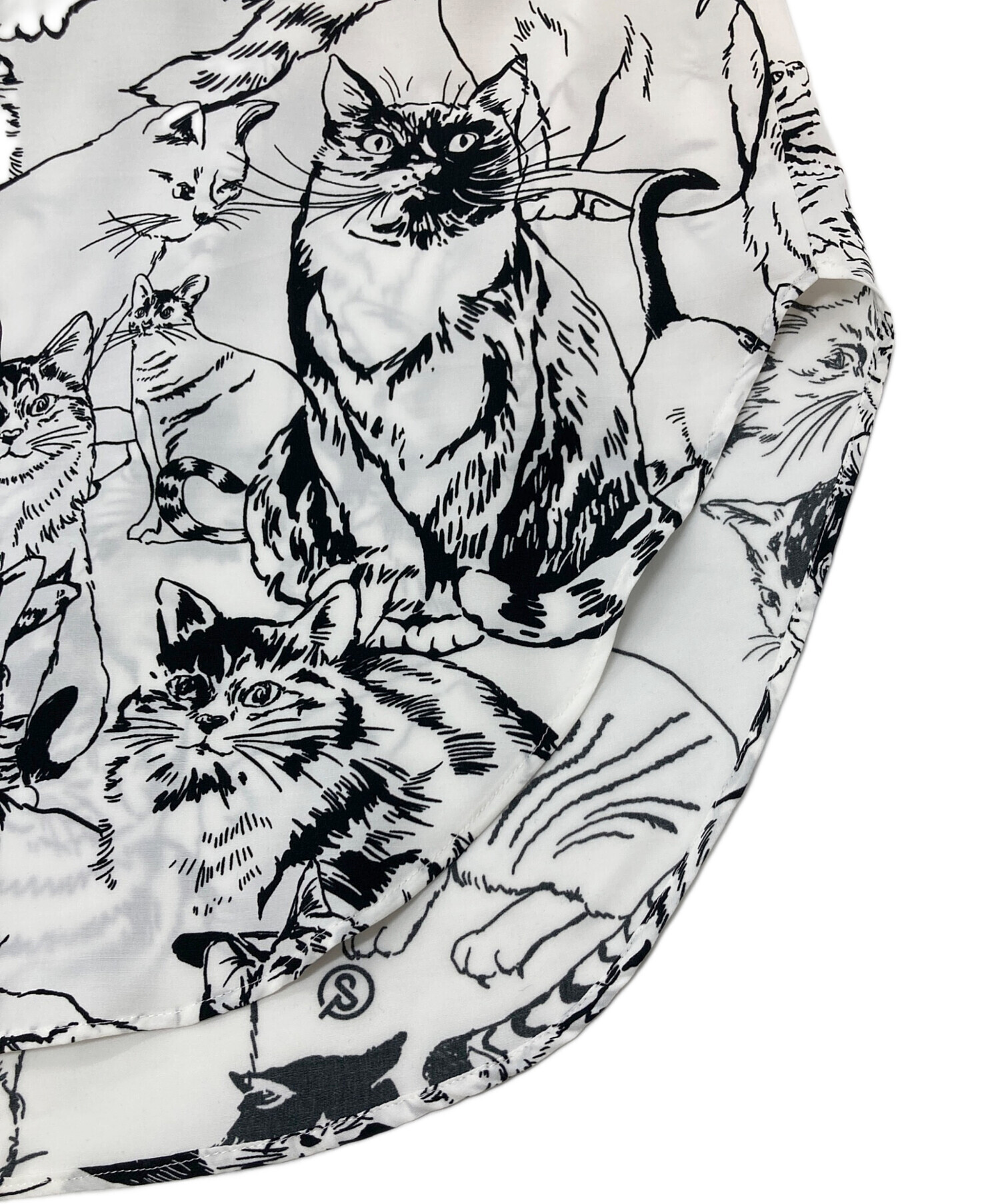 中古・古着通販】&ELLECY (アンドエルシー) ネコスケッチ シャツ