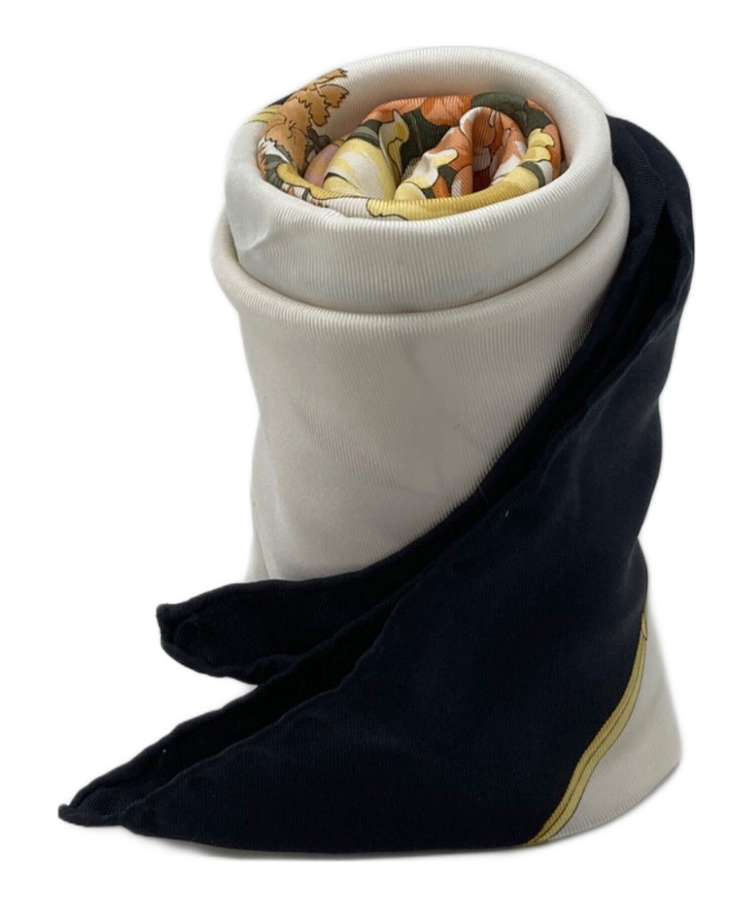 ブランド古着！80's Christian Dior シルクスカーフ ブラック ブランド古着！80's Christian Dior シルクスカーフ ブラック