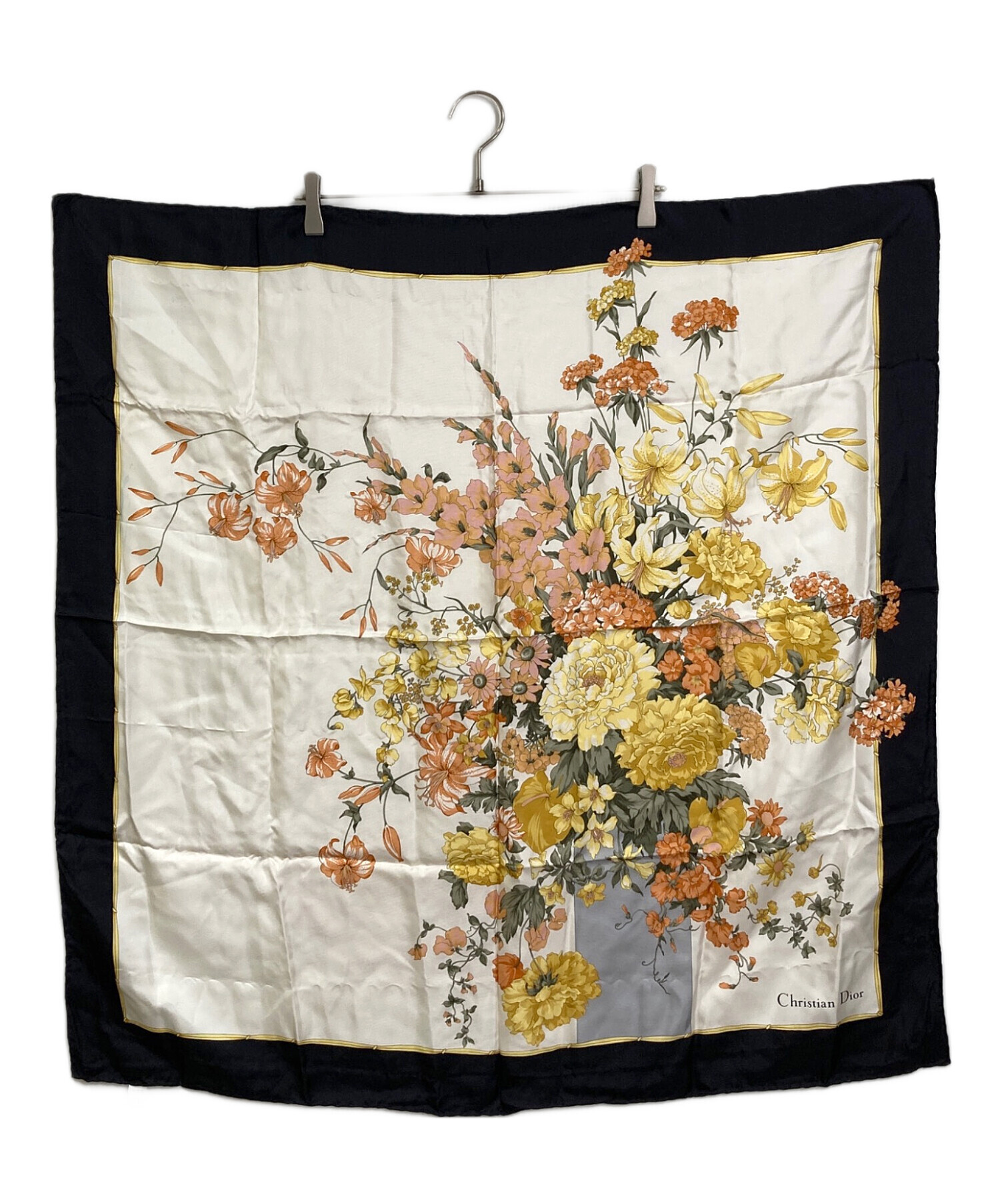 専用ChristianDior クリスチャンディオール　シルク花柄　大判スカーフ Christian Dior シルクスカーフ 花柄 Christian Dior 花柄シルク