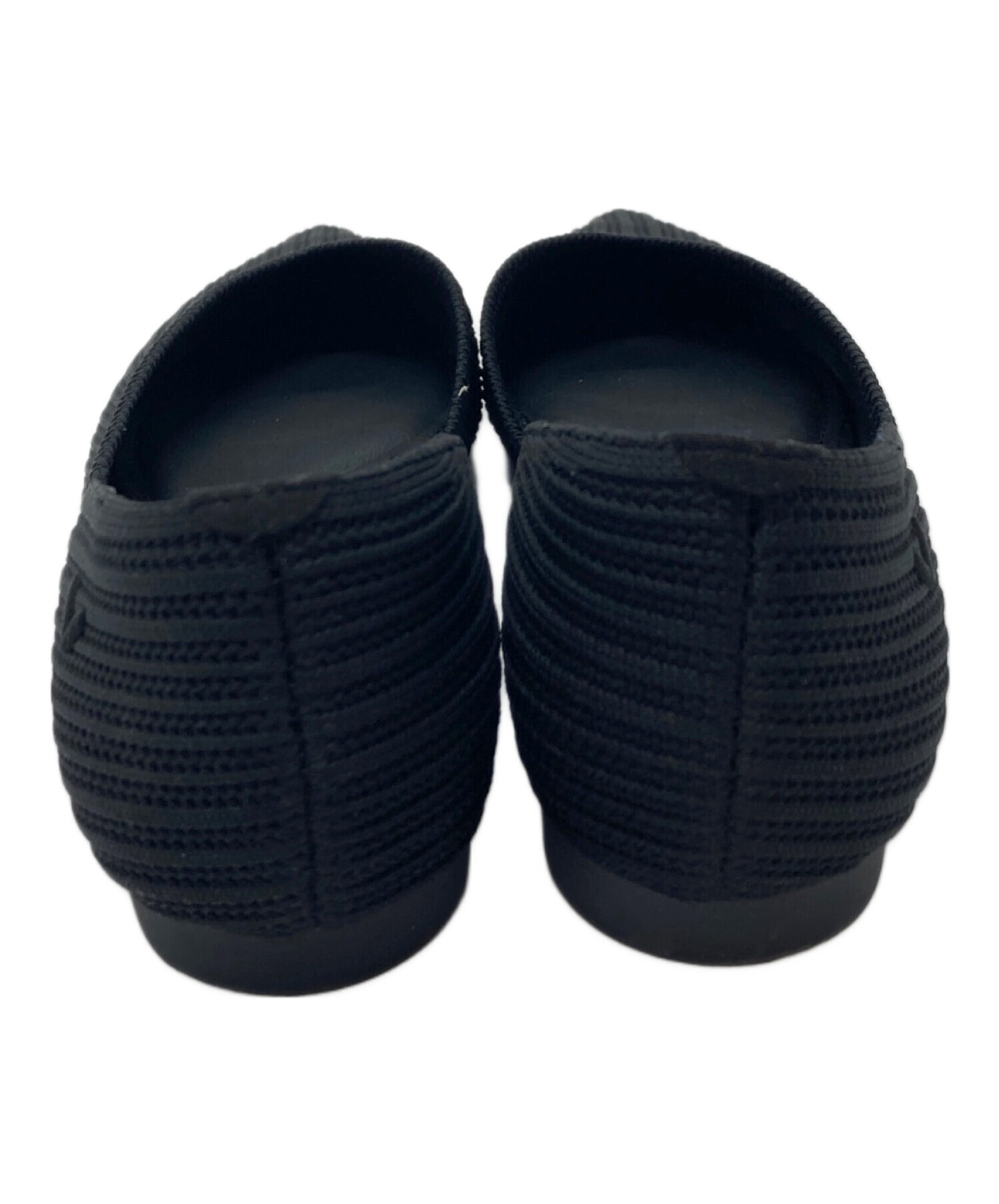 中古・古着通販】vivaia (ビバイア) ポインテッドトゥVカットフラット